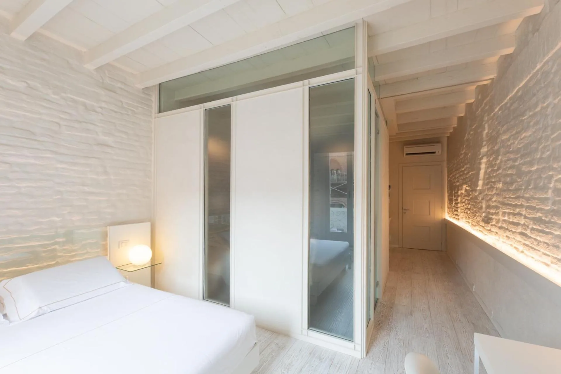Bed in Scaravelli Residenza