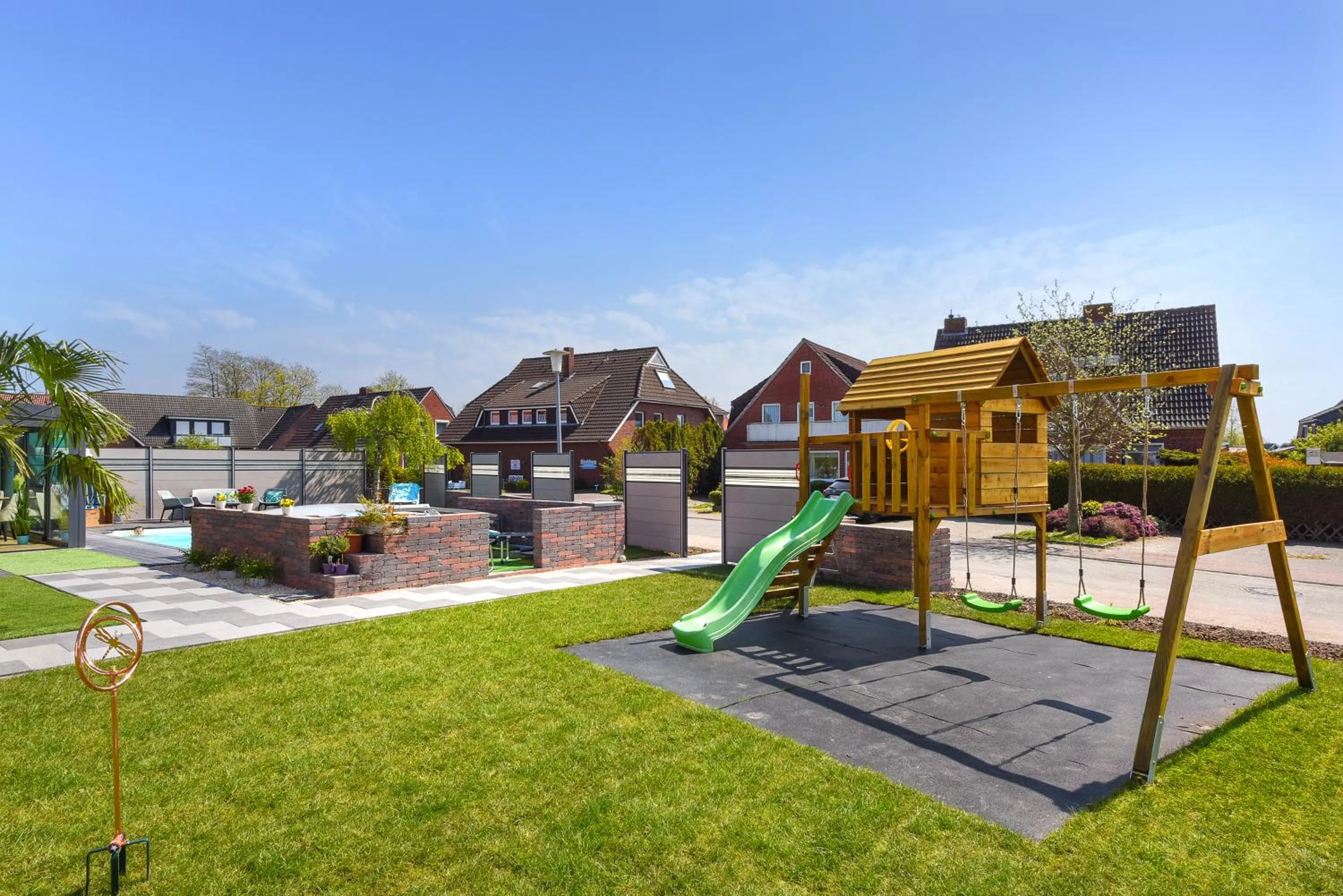 Ferienwohnung Haus zum Seehund mit Pool, Garten und Tischtennisplatte