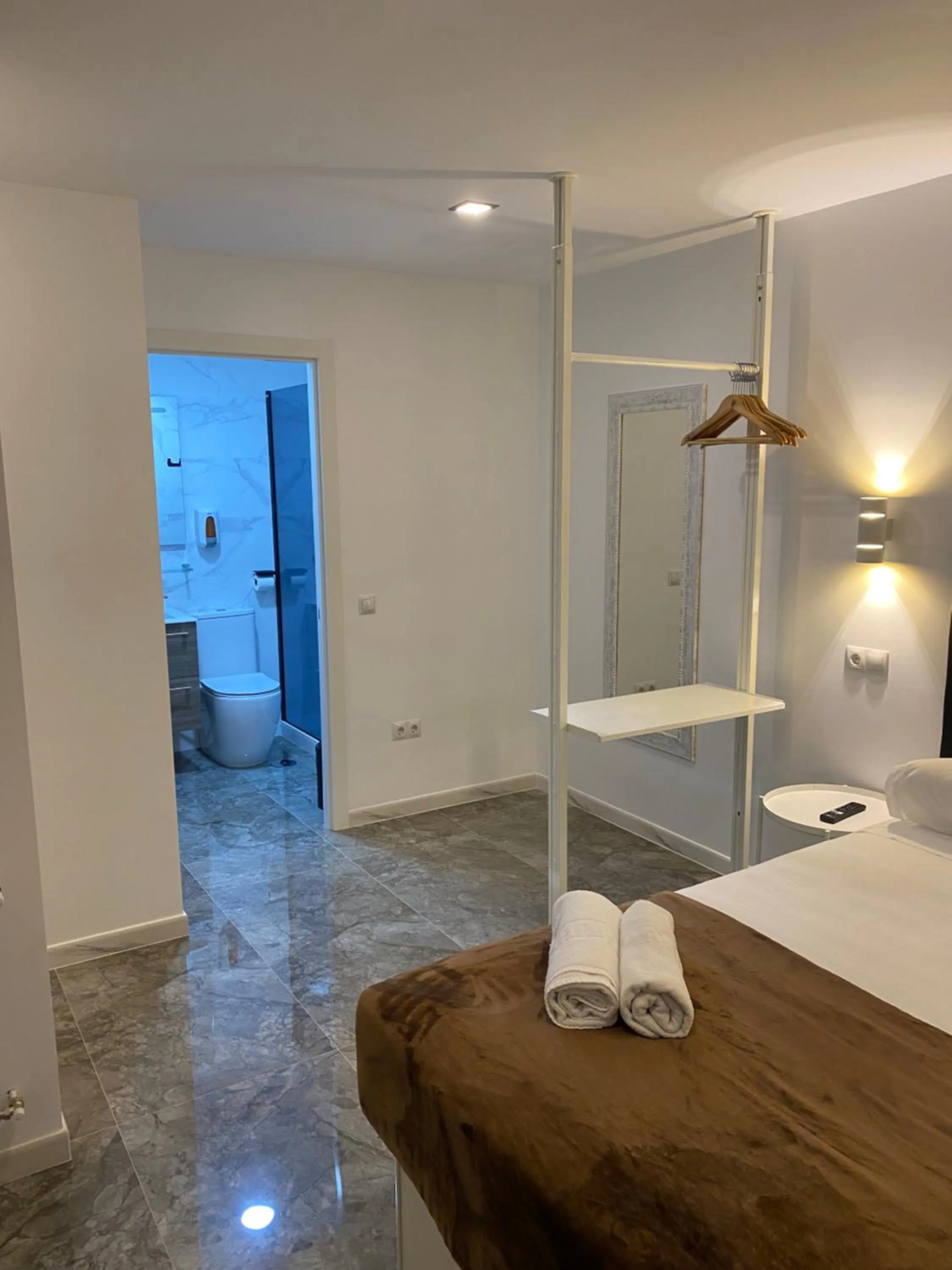 Bed in Hostal Alaska