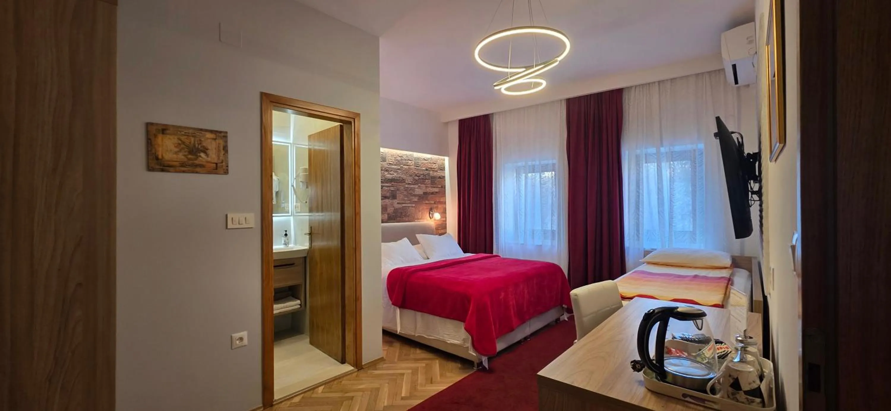 Comfort Double or Twin Room in Villa Cardak
