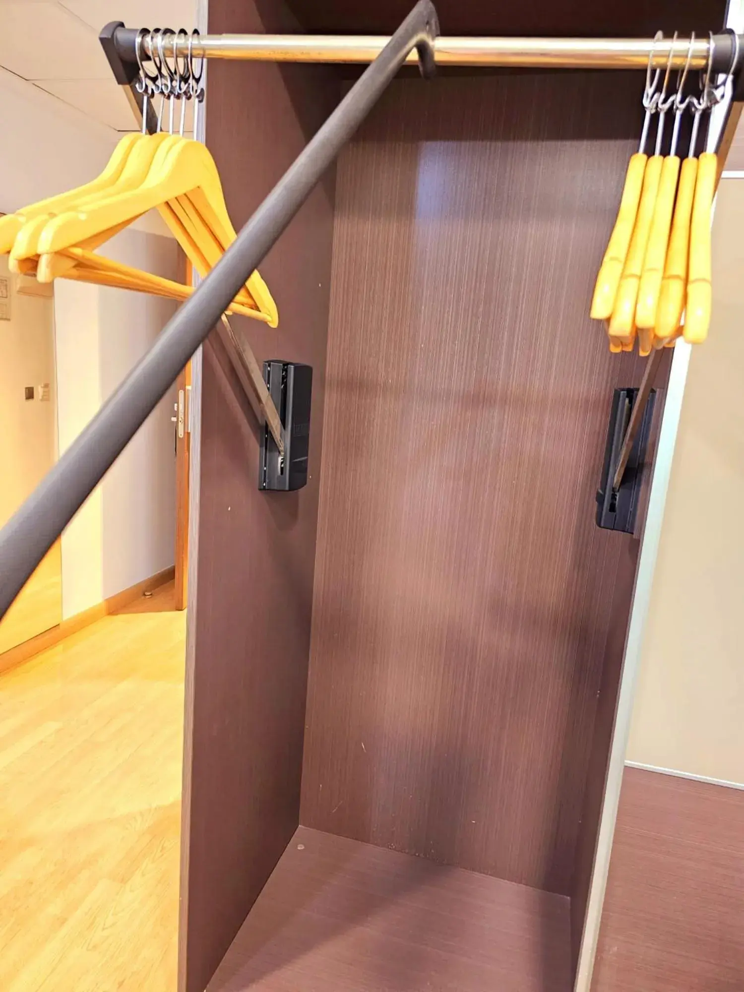 Facility for disabled guests in Hotel Clopy Rocamar Facility for disabled guests in Hotel Clopy Rocamar