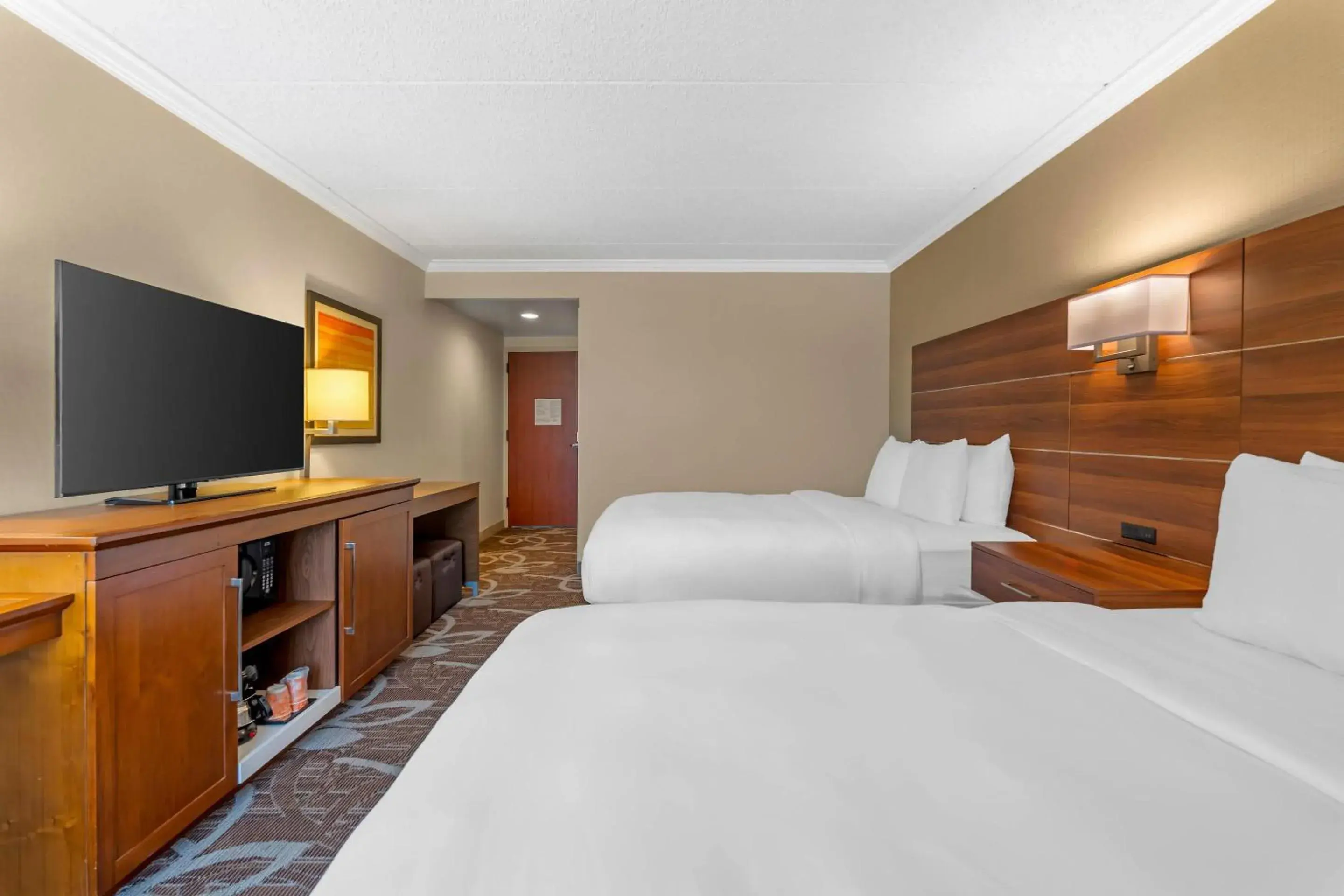 Bedroom, Bed in Comfort Inn Anaheim Resort Bedroom, Bed in Comfort Inn Anaheim Resort