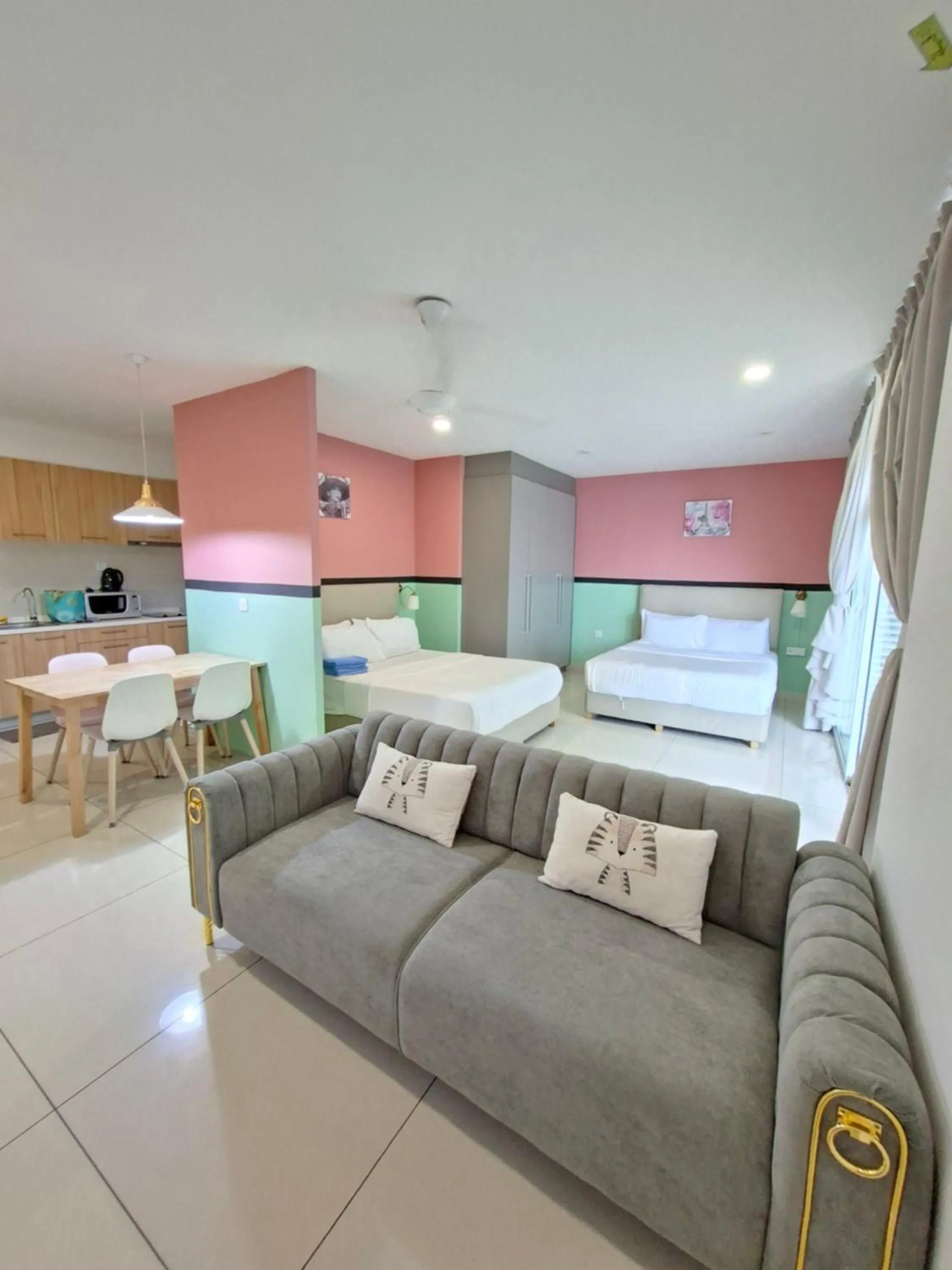 Bed in KSL City Mall D'esplanade By Summer