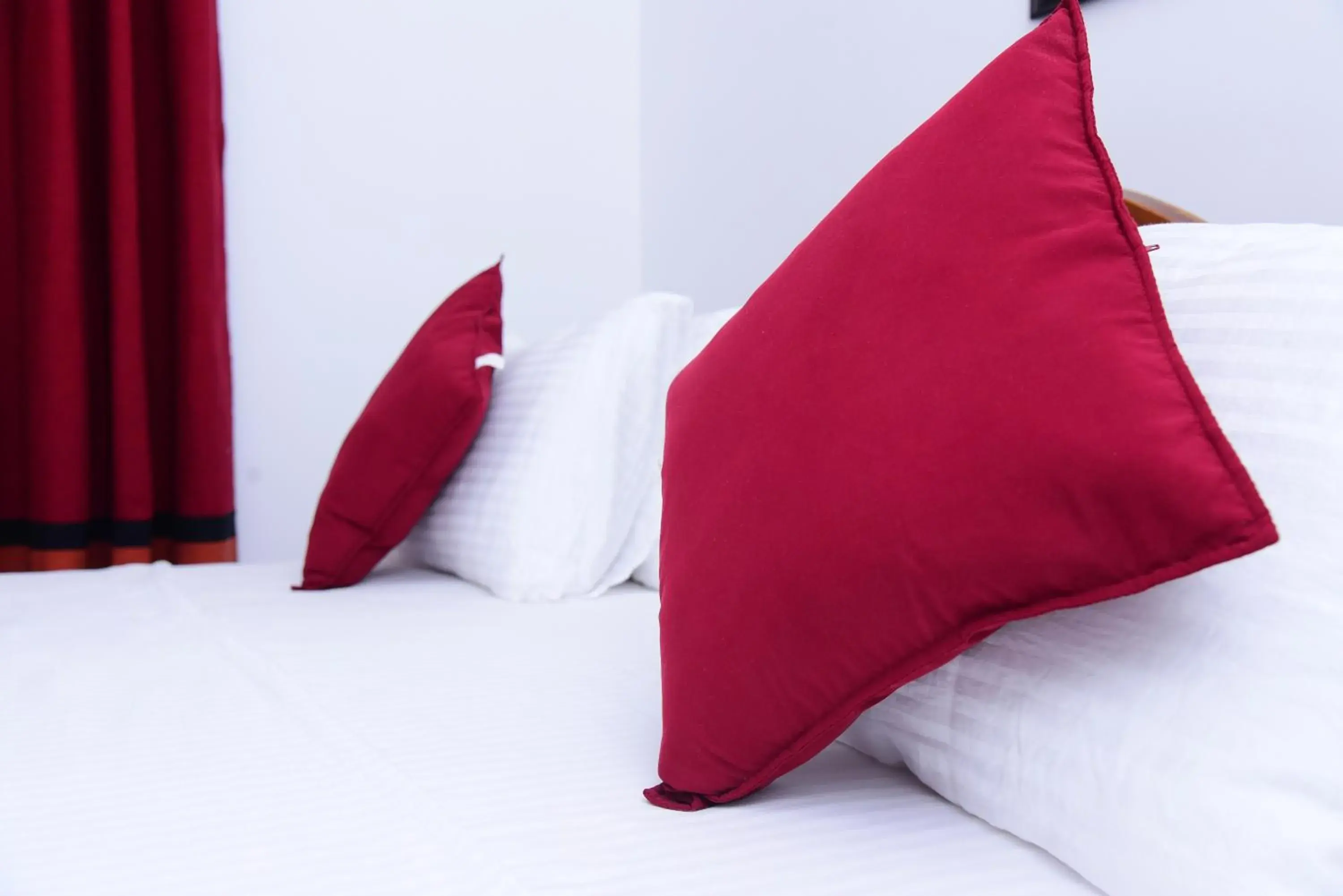 Deluxe Room Free Airport Transfer - single occupancy in White Villa Airport Transit Hotel Deluxe Room Free Airport Transfer - single occupancy in White Villa Airport Transit Hotel