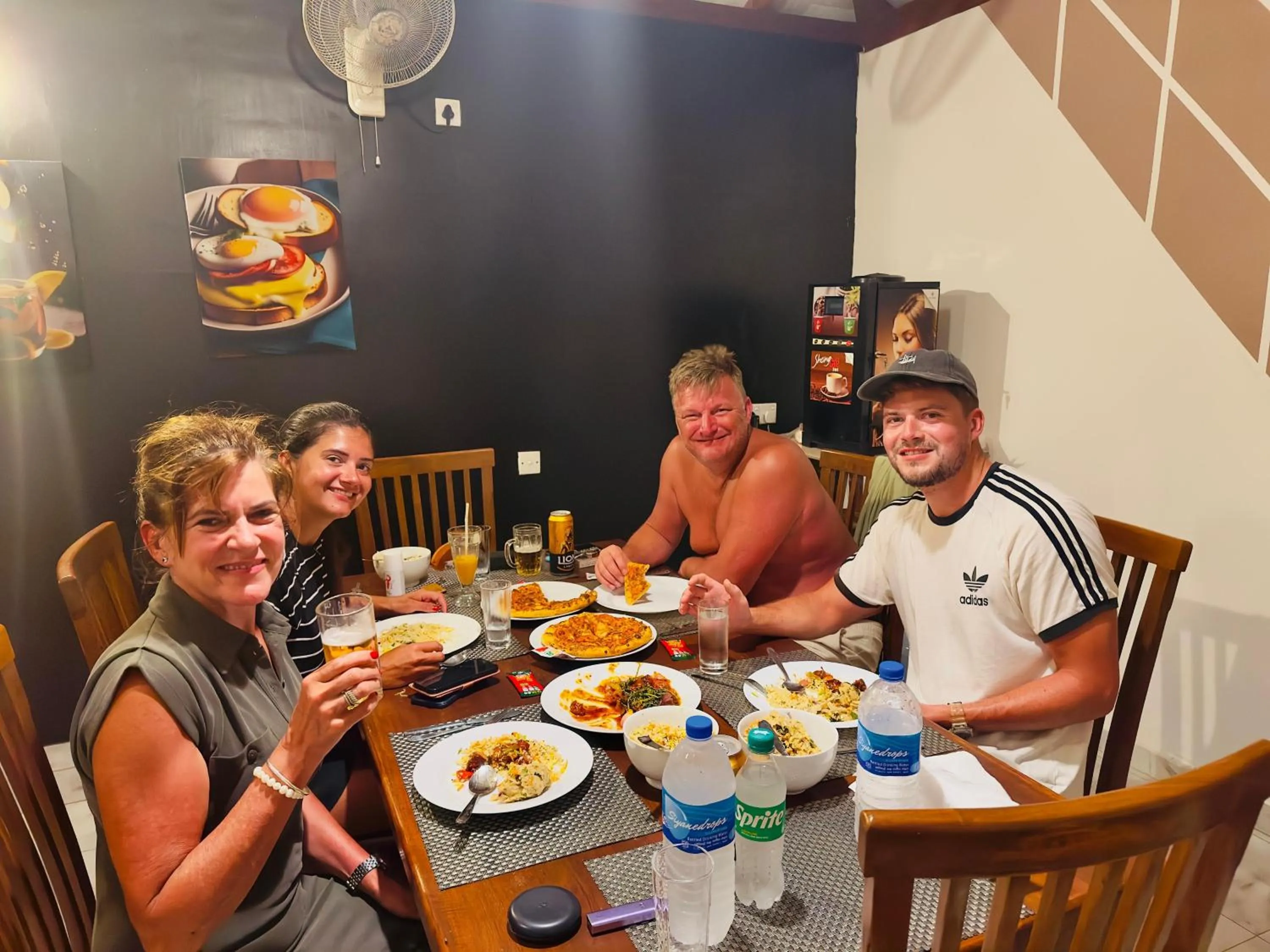 White Villa Airport Transit Hotel