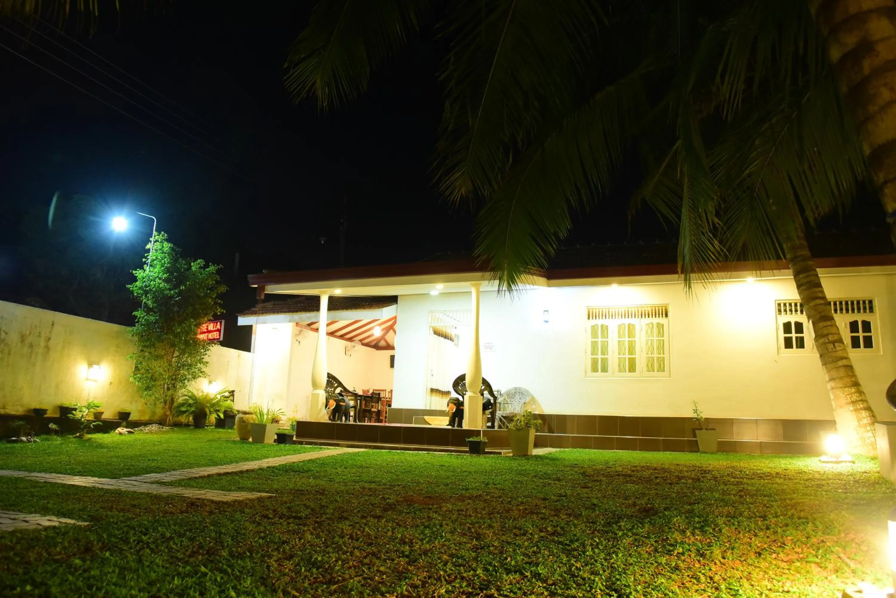 Property building in White Villa Airport Transit Hotel