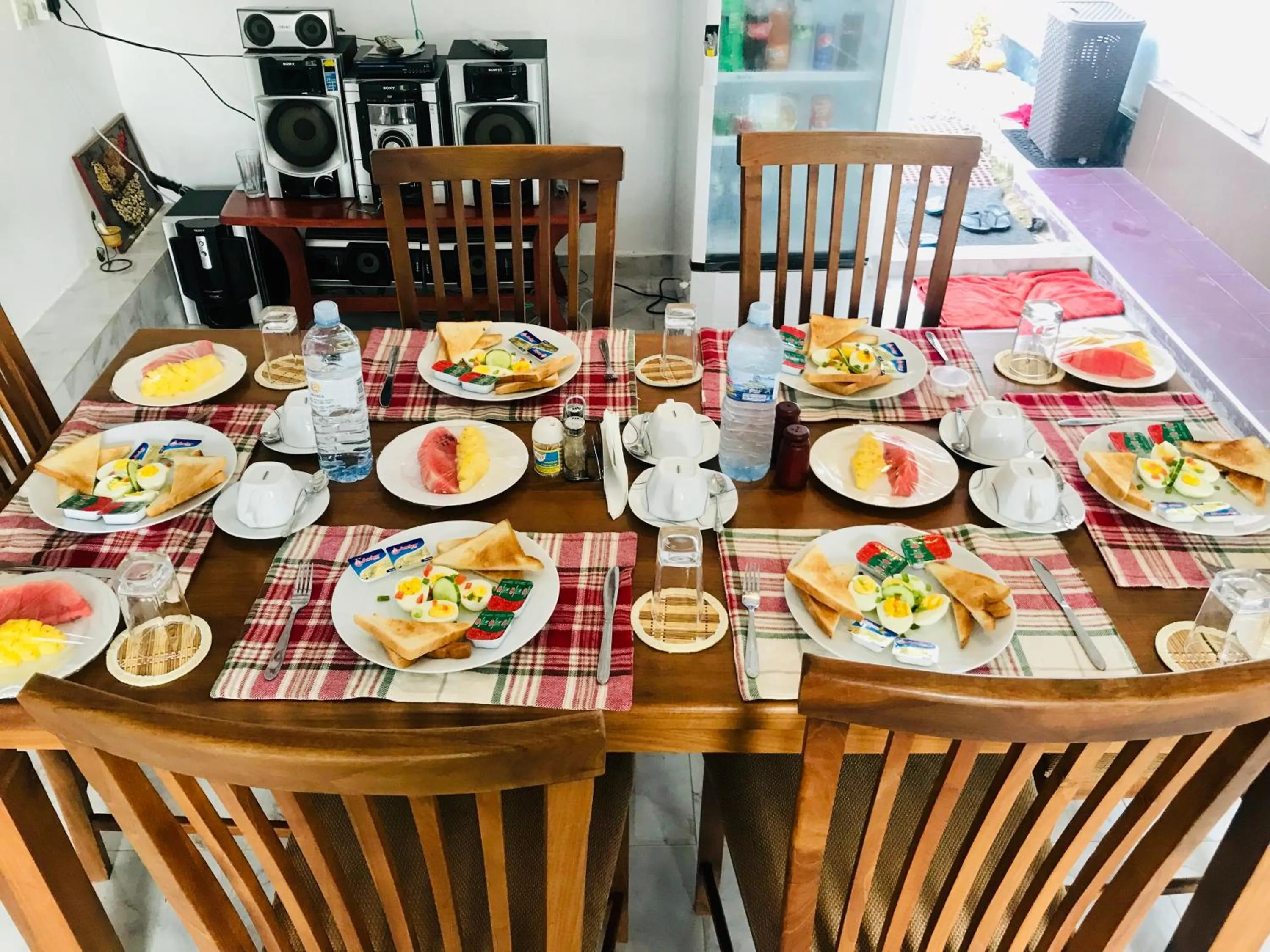 Breakfast in White Villa Airport Transit Hotel