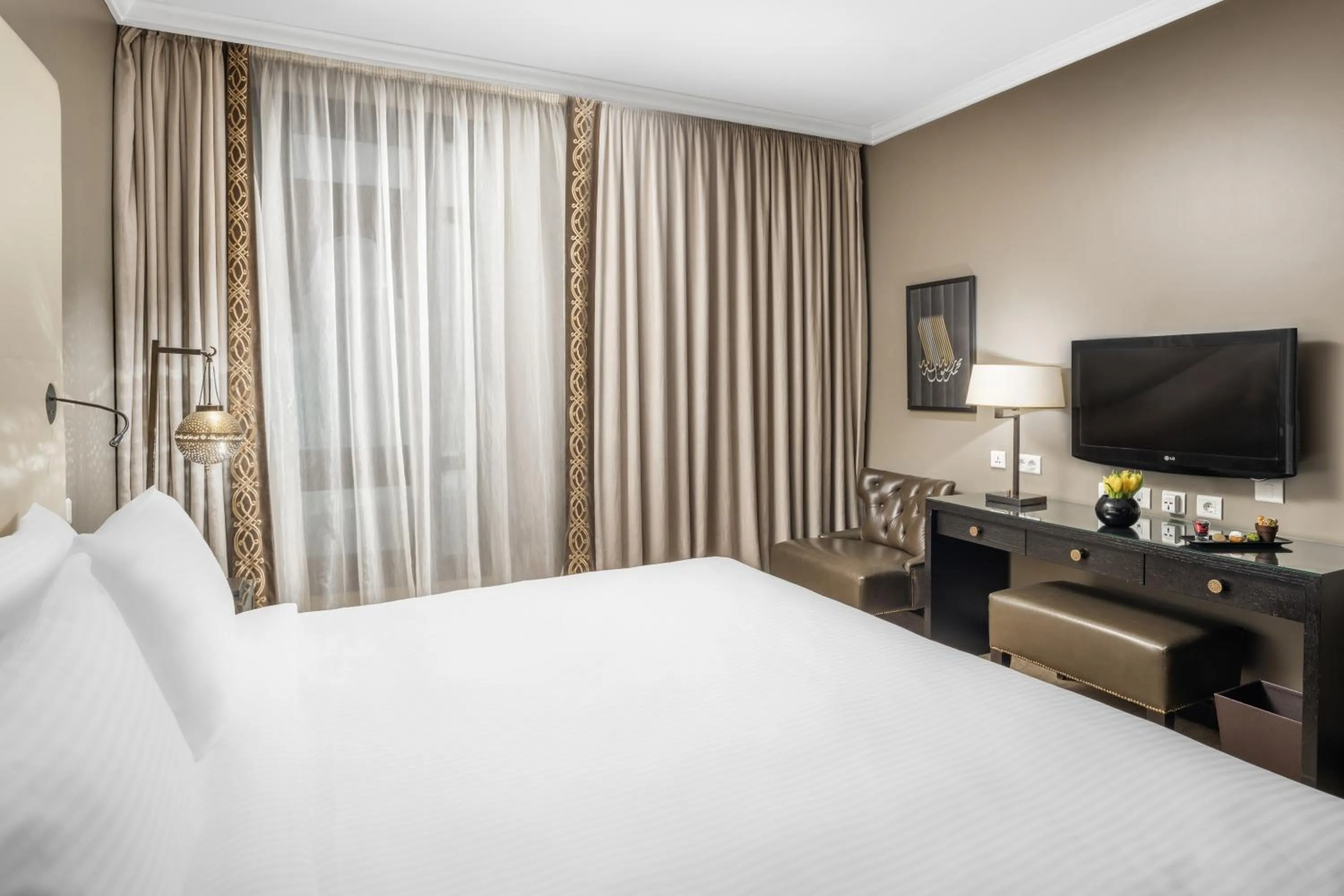 Bedroom, Bed in Sofitel Shahd Al Madinah