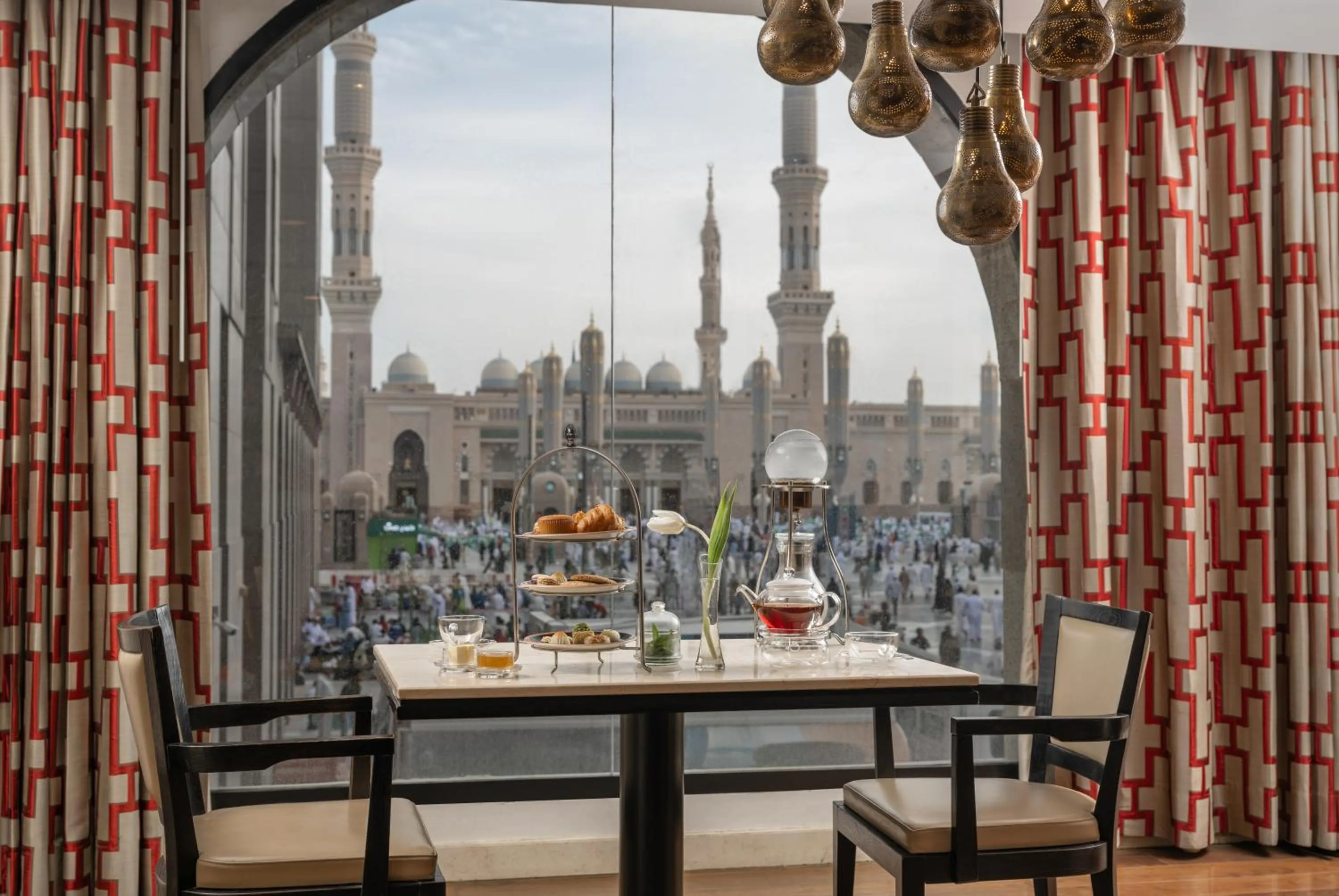 Restaurant/places to eat in Sofitel Shahd Al Madinah