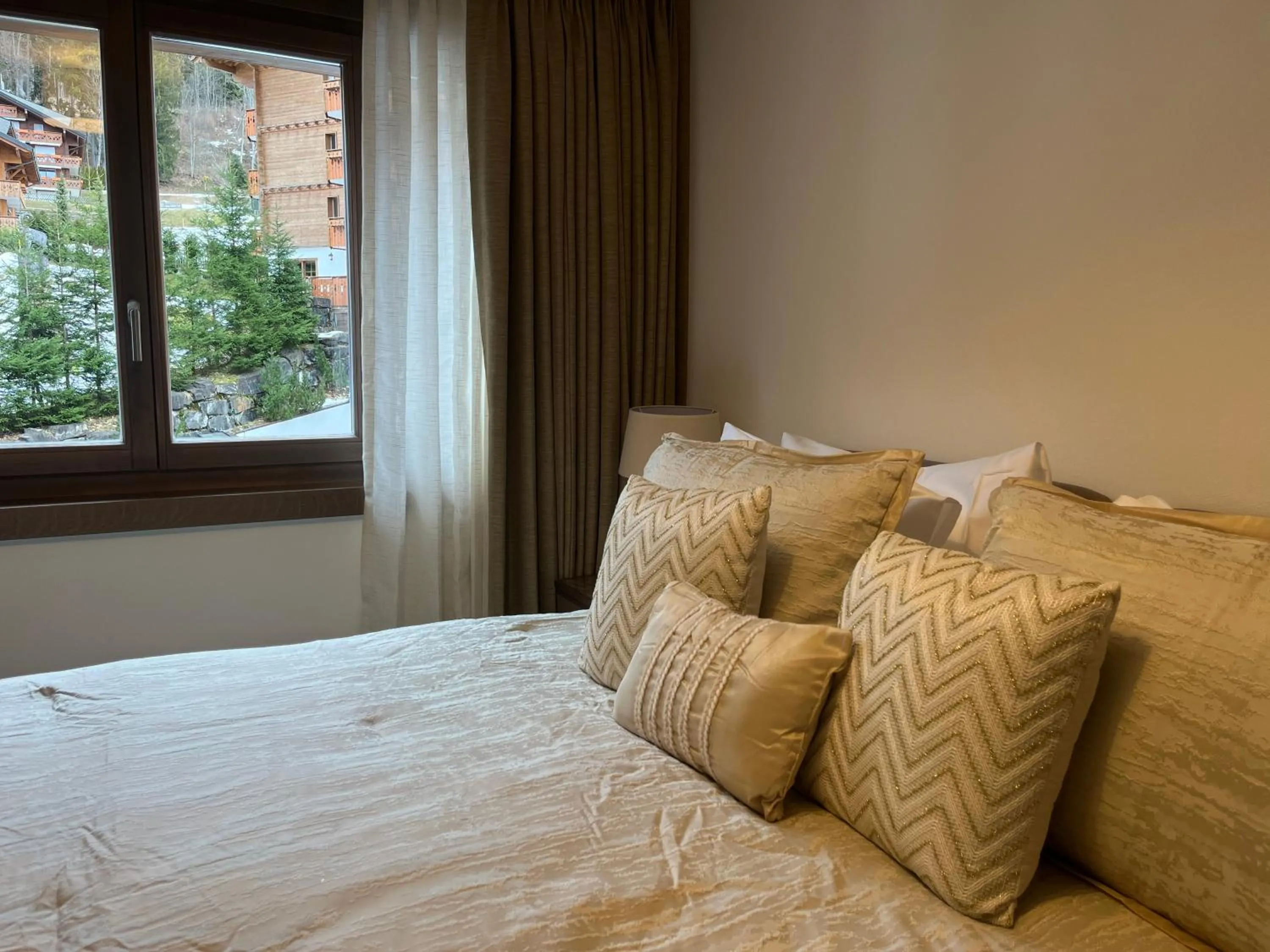 Bed in Chalet RoyAlp Hôtel & Spa