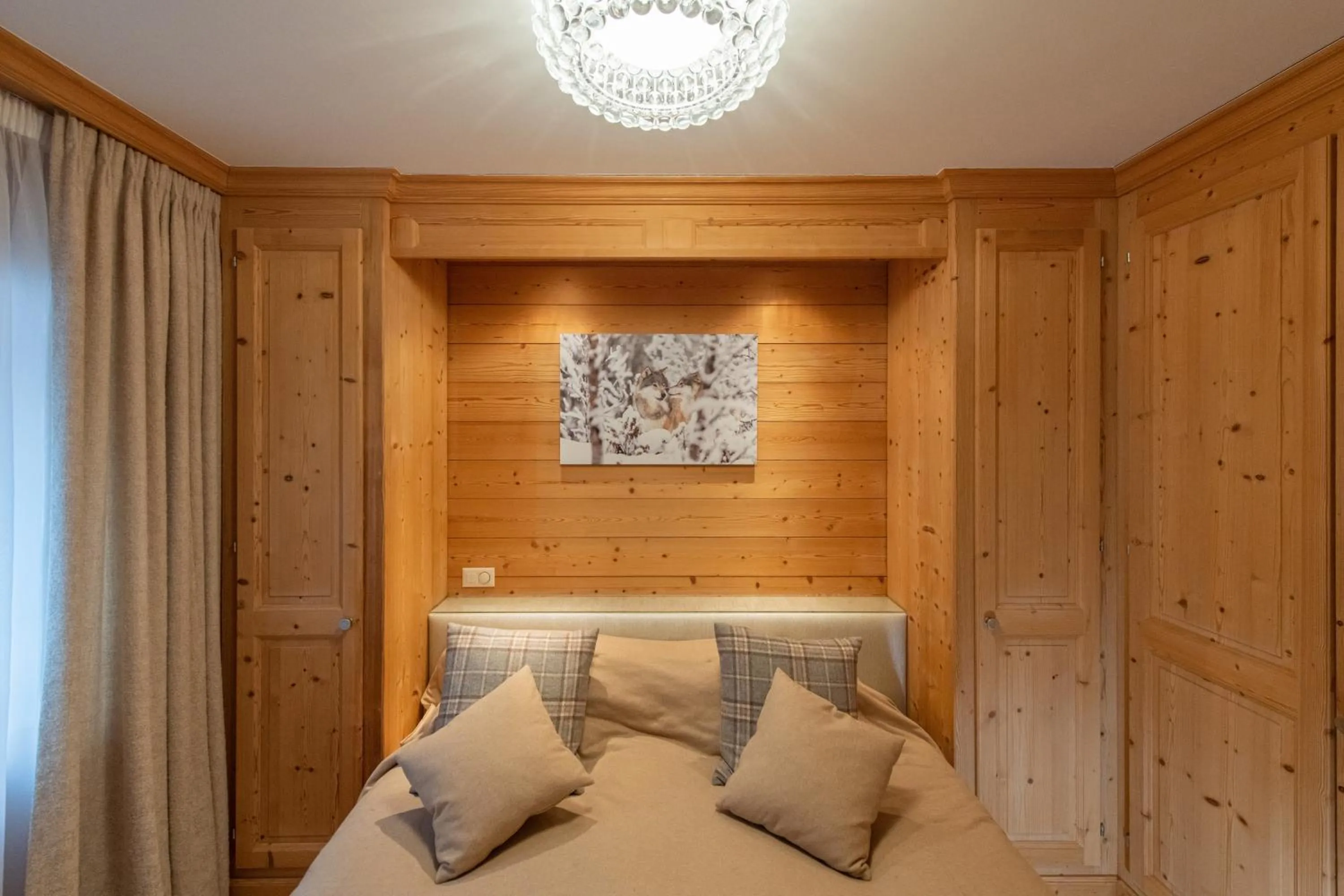 Bed in Chalet RoyAlp Hôtel & Spa