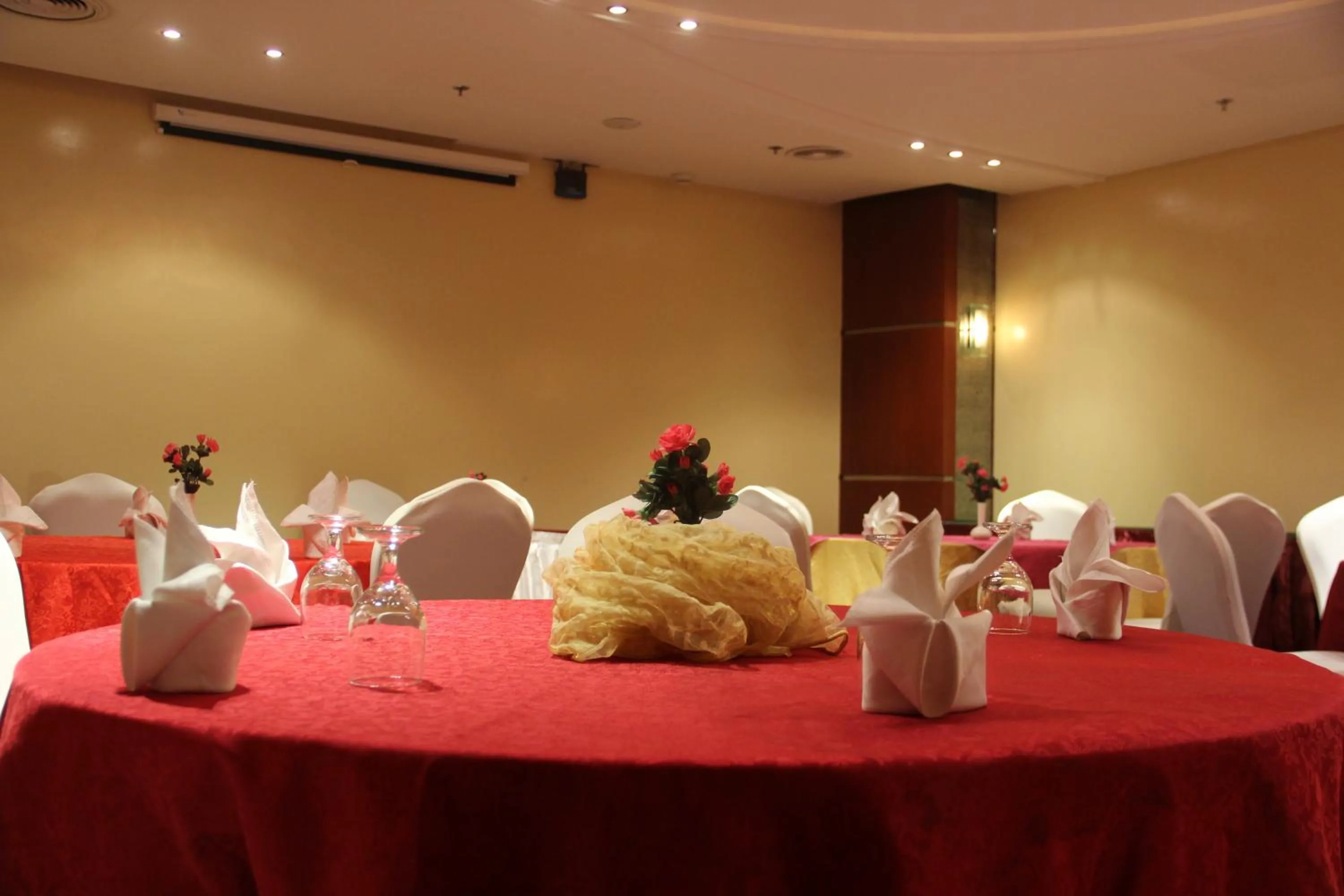 Banquet/Function facilities in Reef Al Malaz International Hotel by Al Azmy
