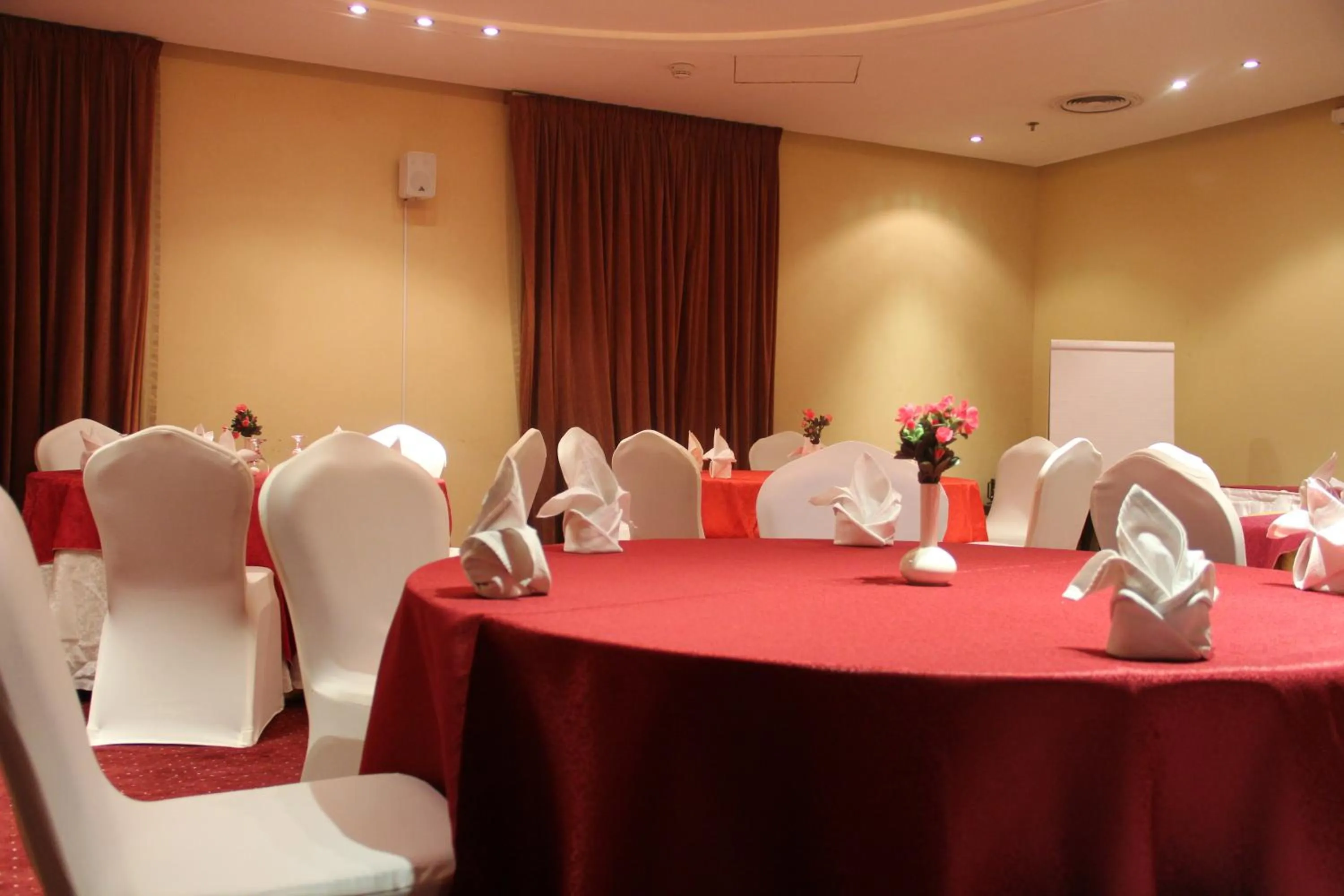 Banquet/Function facilities in Reef Al Malaz International Hotel by Al Azmy