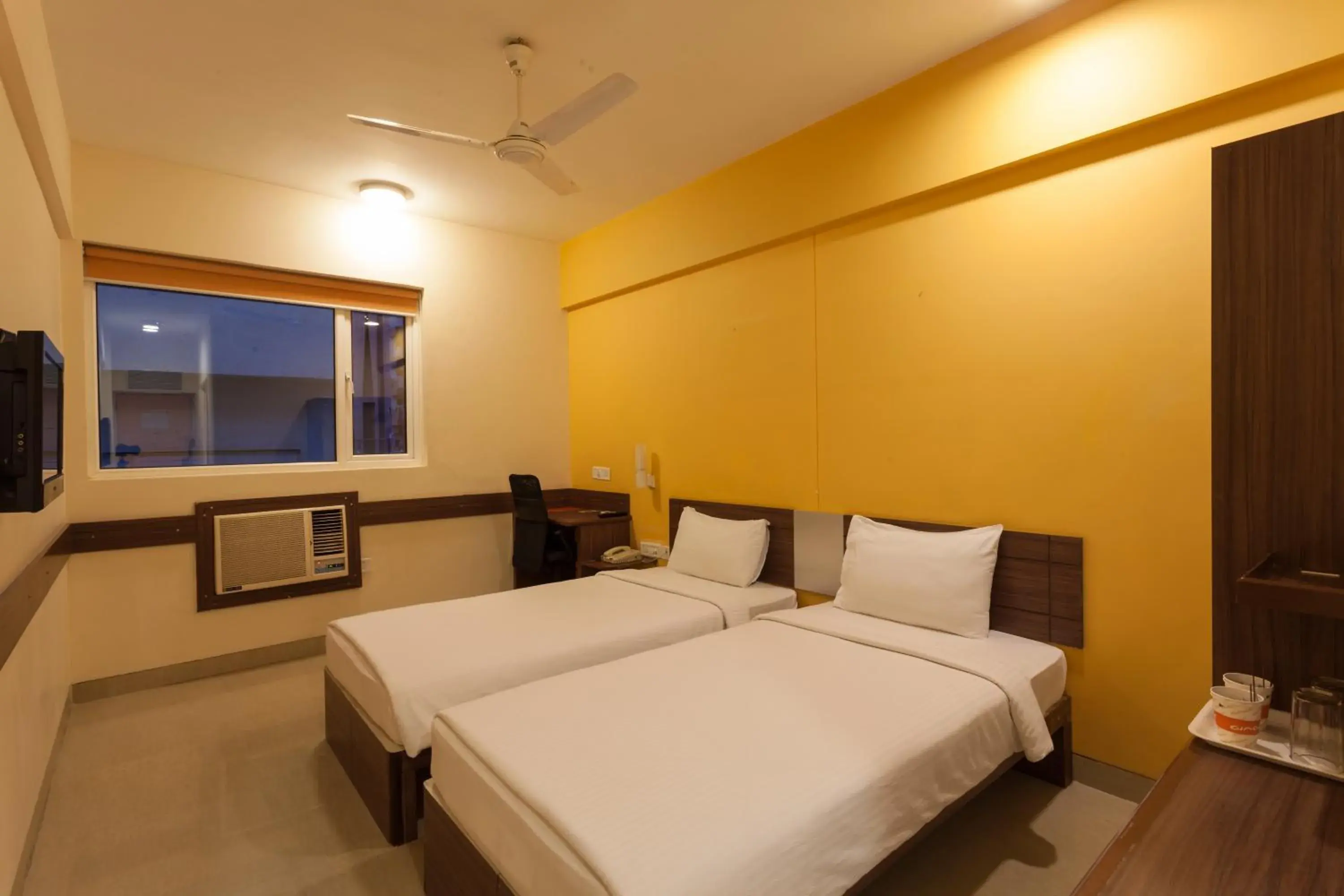 Photo of the whole room, Bed in Ginger Ahmedabad Vastrapur Photo of the whole room, Bed in Ginger Ahmedabad Vastrapur