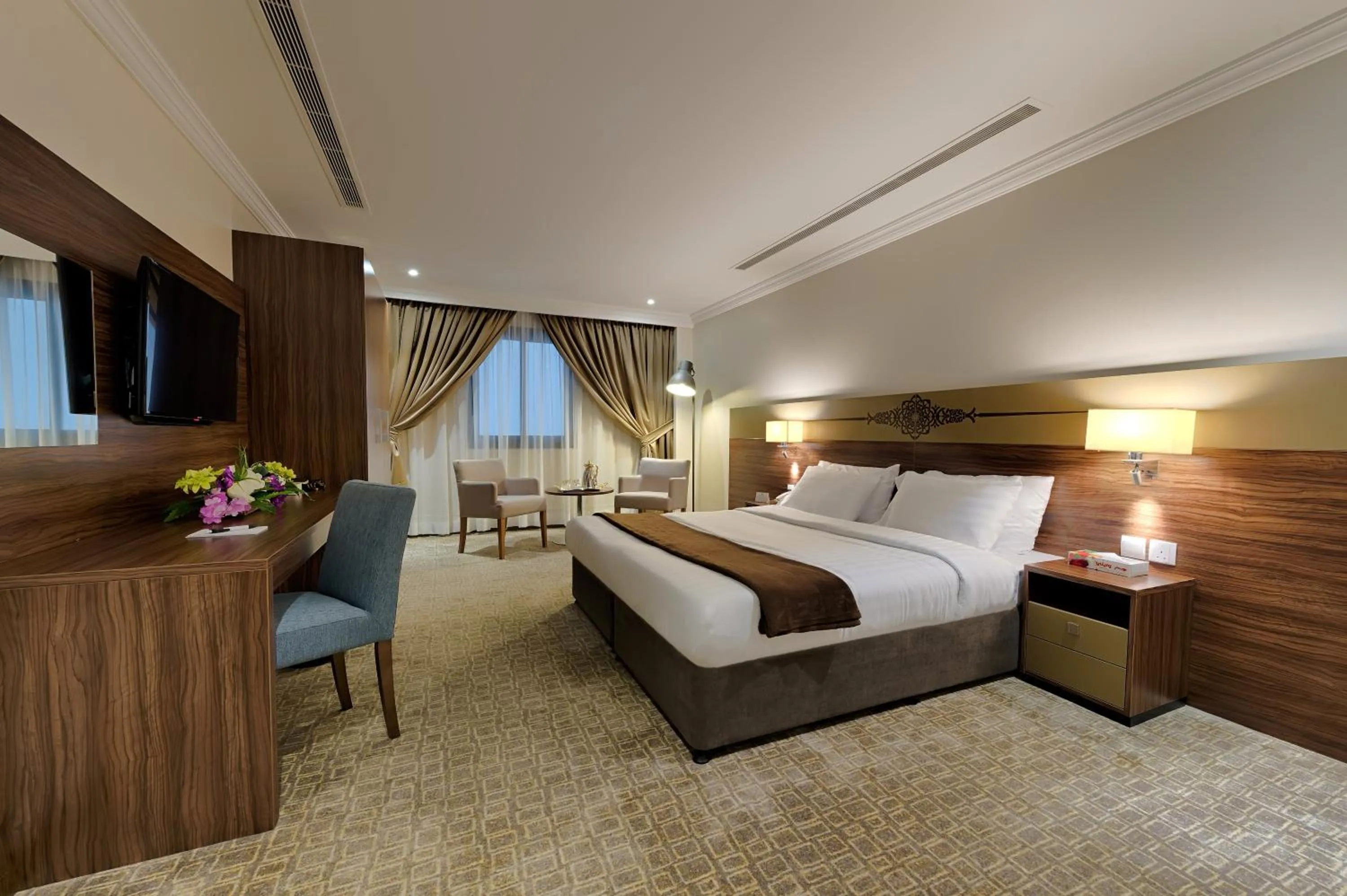 Bedroom in Snaf Inn ِAzizia Hotel