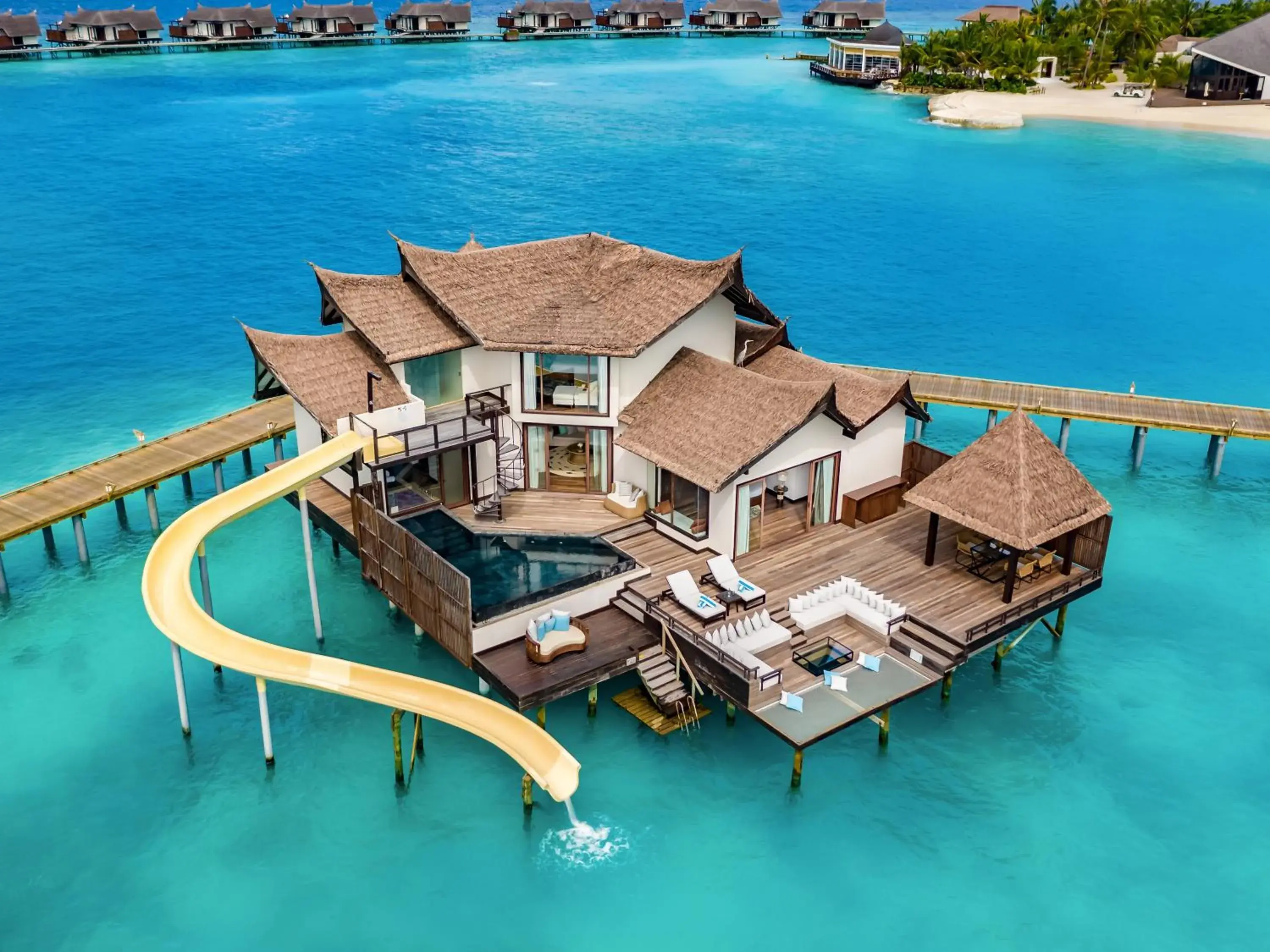 Private Ocean Reserve with Slide - 2 Bedroom in OZEN RESERVE BOLIFUSHI - Luxury All Inclusive with Free Transfers Private Ocean Reserve with Slide - 2 Bedroom in OZEN RESERVE BOLIFUSHI - Luxury All Inclusive with Free Transfers