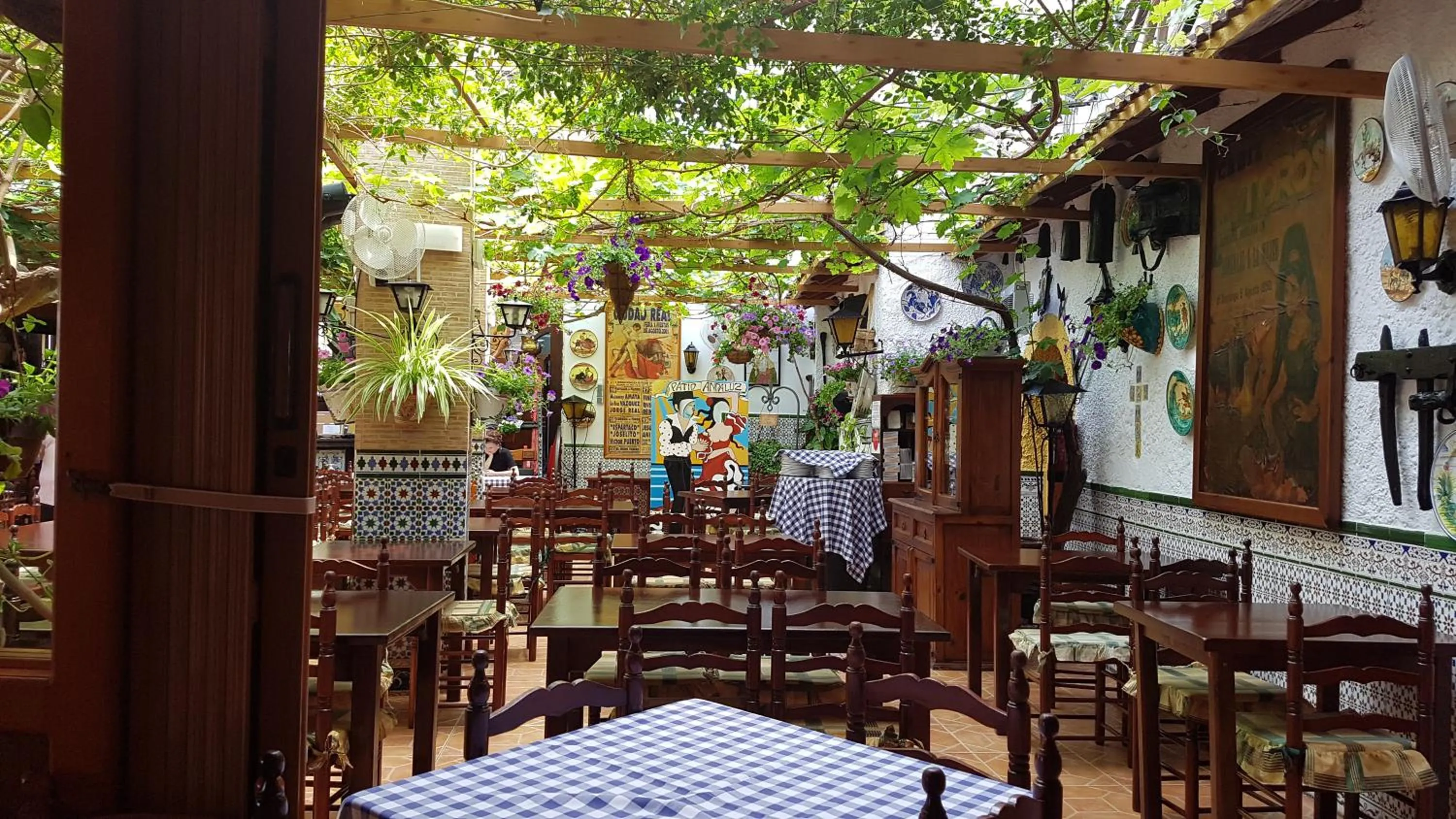 Restaurant/places to eat in Willa Tres Suertes