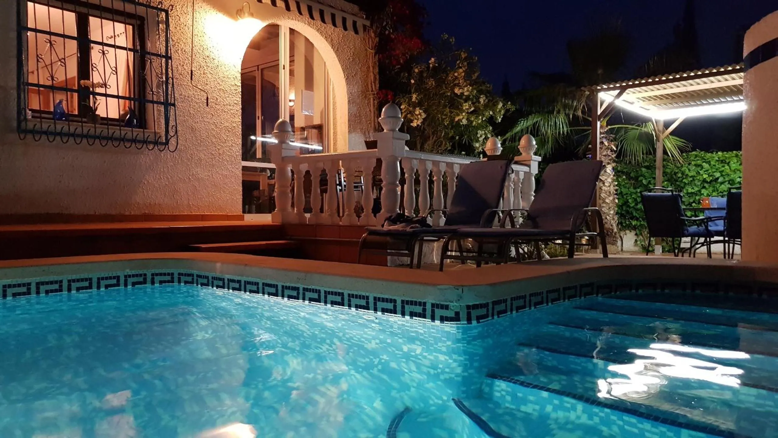 Swimming pool in Willa Tres Suertes