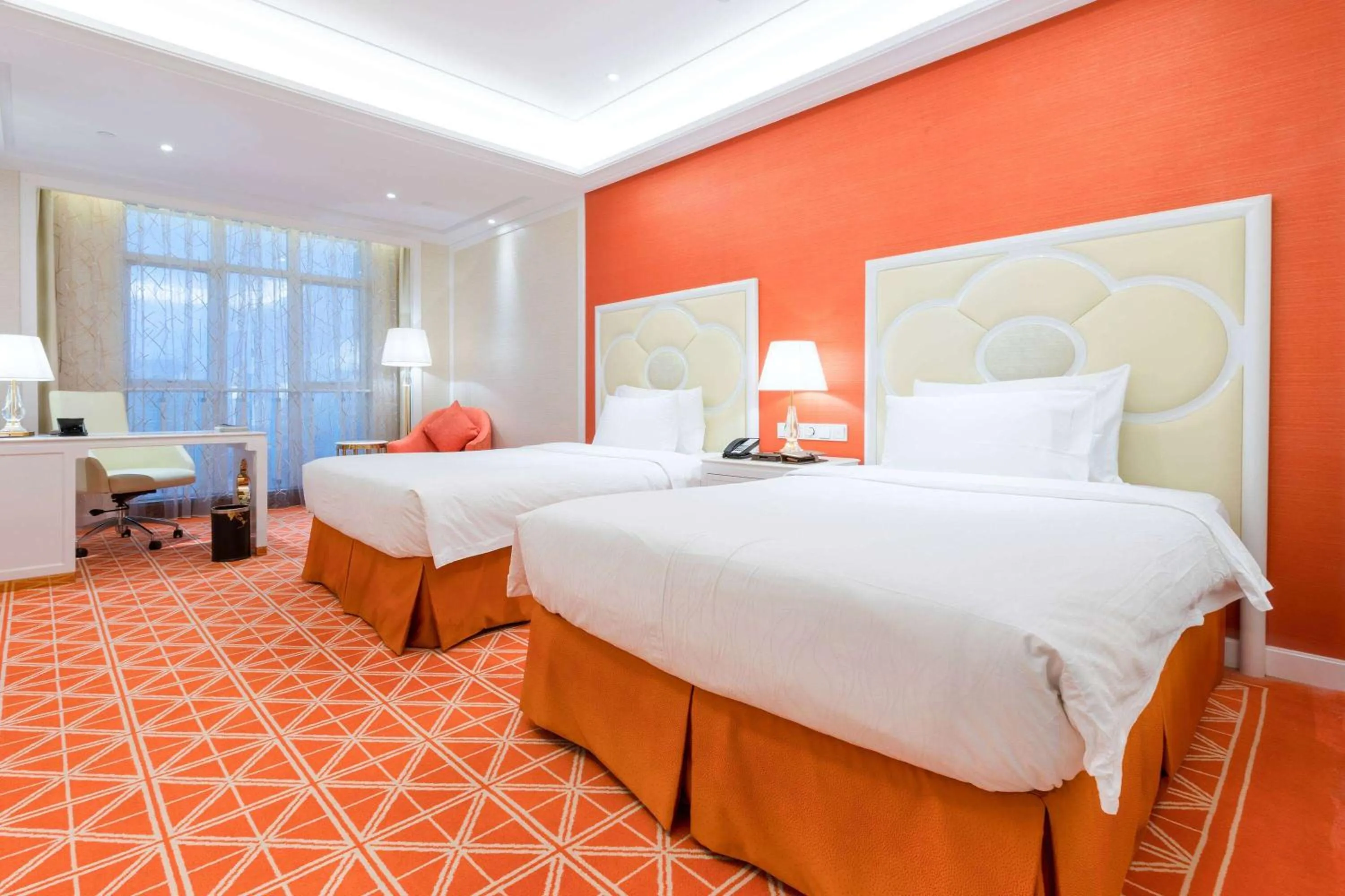 Photo of the whole room, Bed in Wyndham Grand Plaza Royale Ningbo