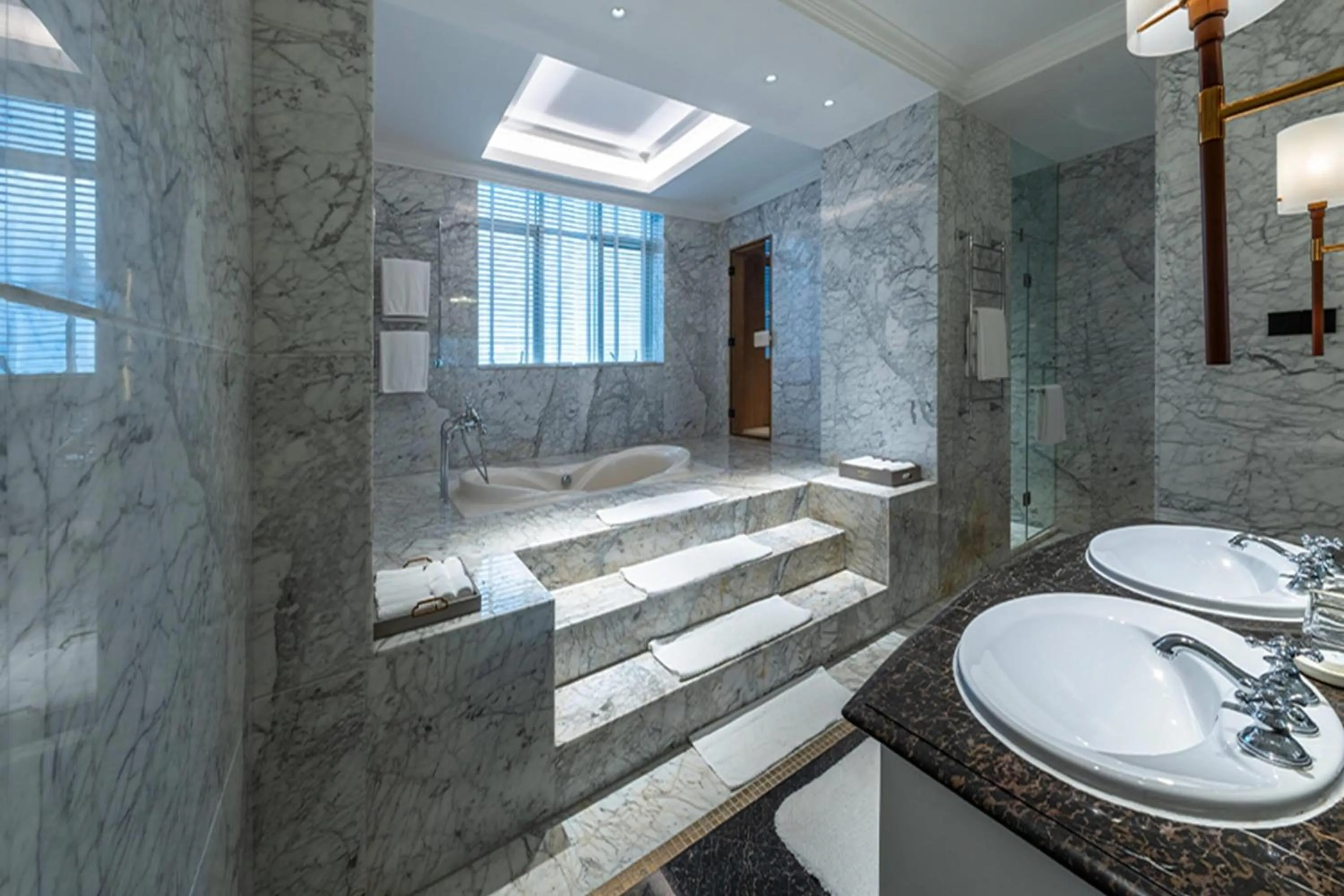 Bathroom in Wyndham Grand Plaza Royale Ningbo