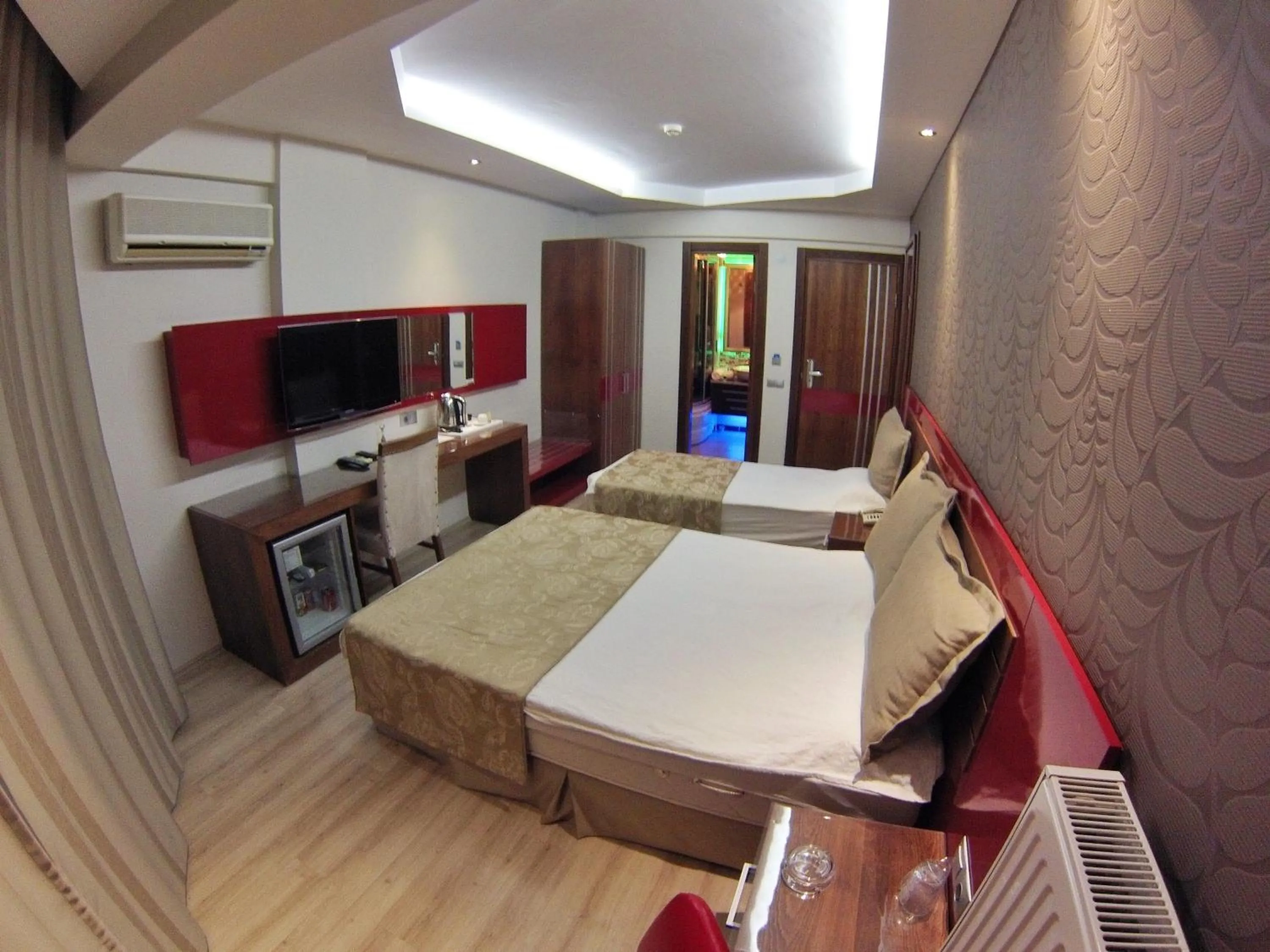 Photo of the whole room, Bed in Anil Hotel