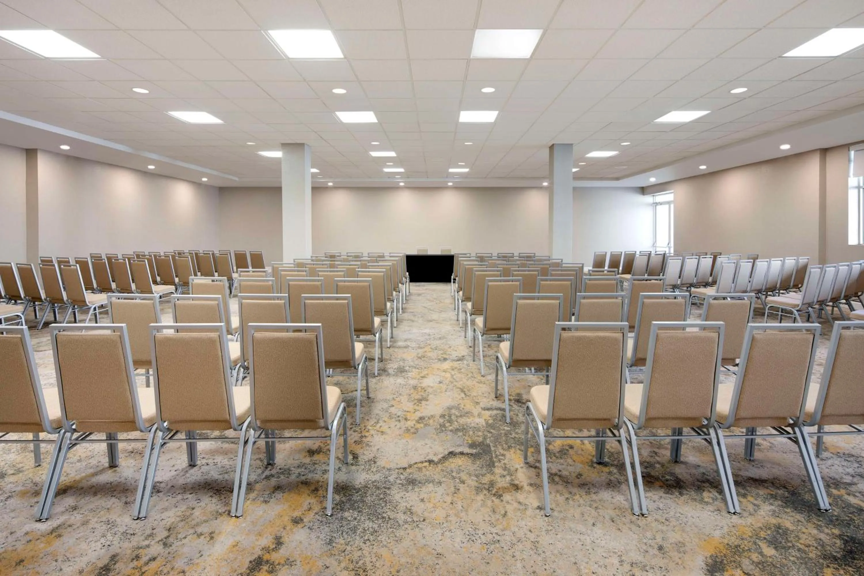 Meeting/conference room in DoubleTree by Hilton Atlanta/Roswell - Alpharetta Area