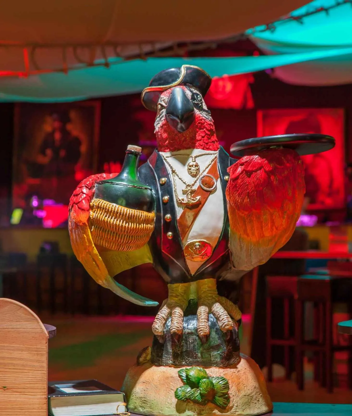 Restaurant/places to eat in Hôtel Du Parc - Pirates