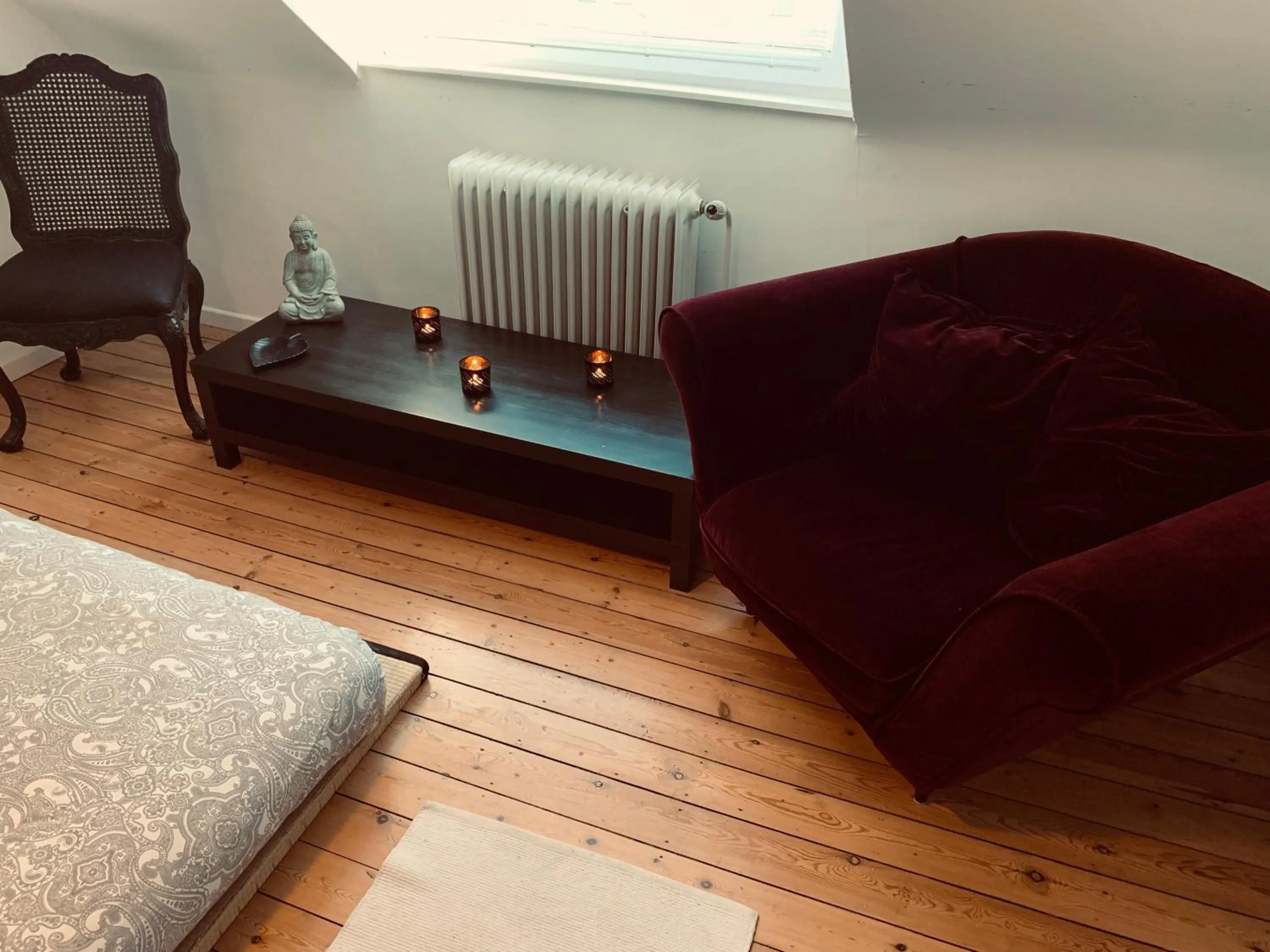 Photo of the whole room in Chic Cocoon Guest House