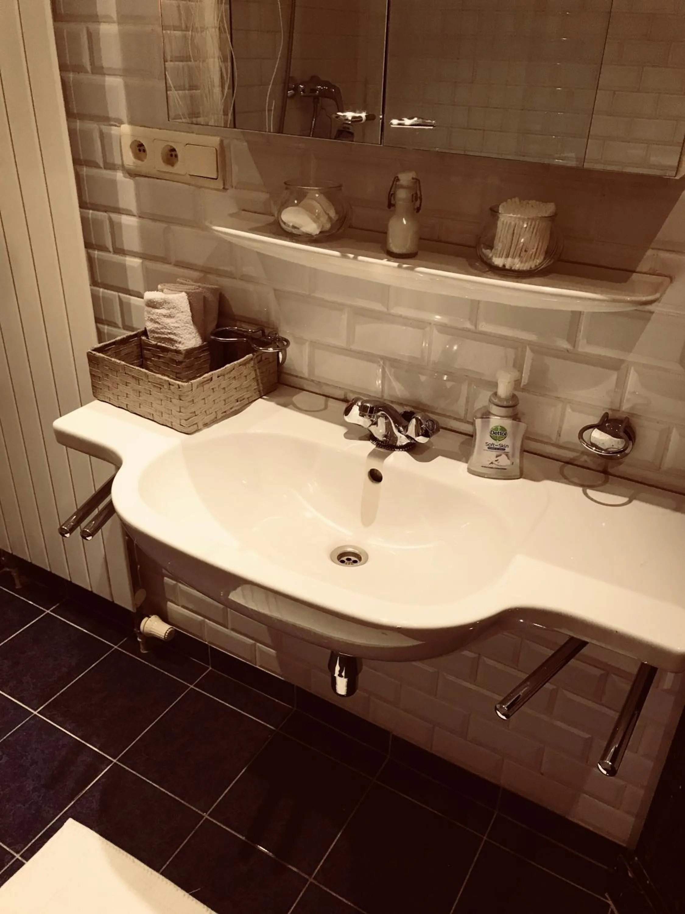 Bathroom in Chic Cocoon Guest House