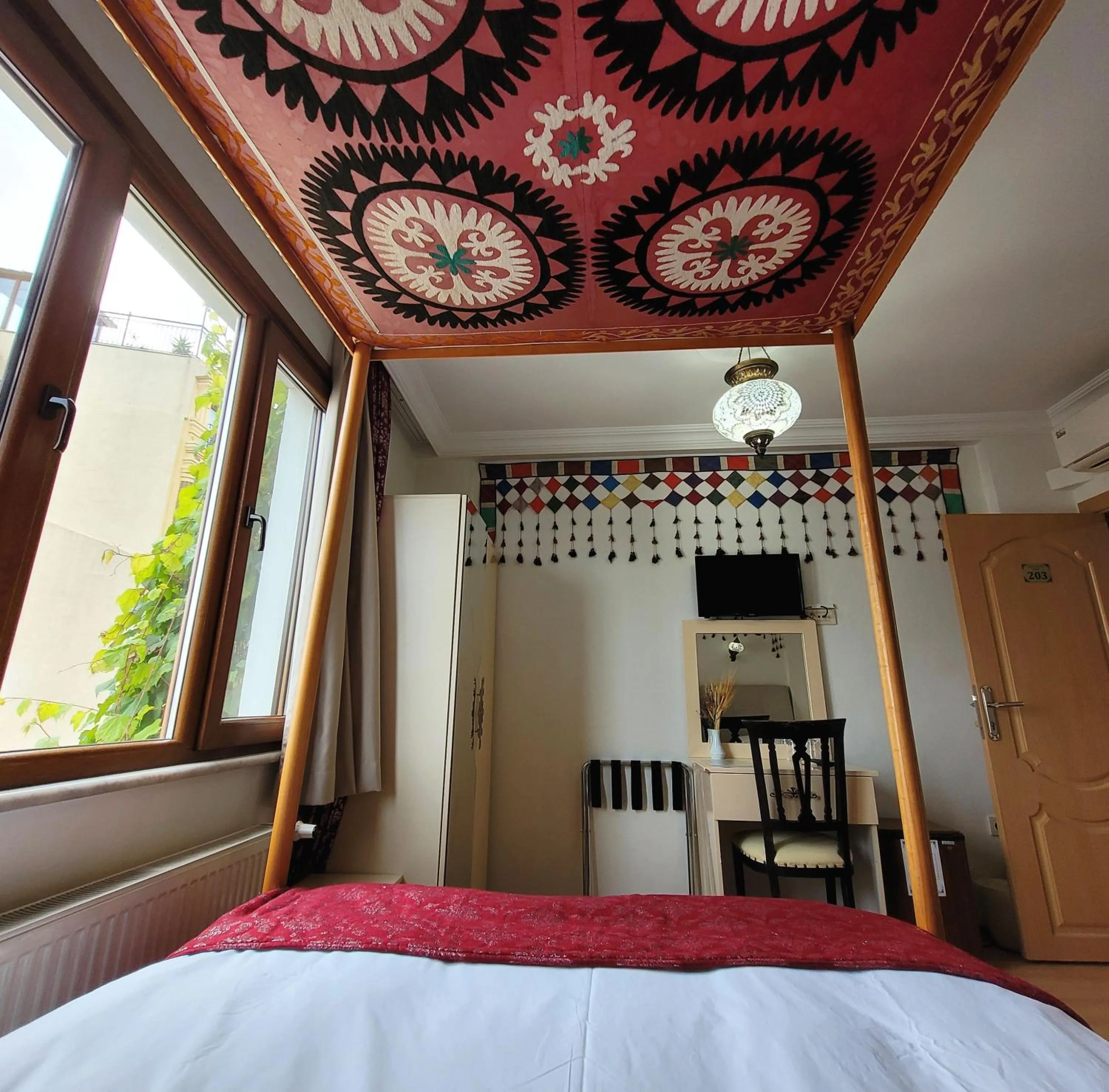 Bedroom, Bed in Marmara Guesthouse