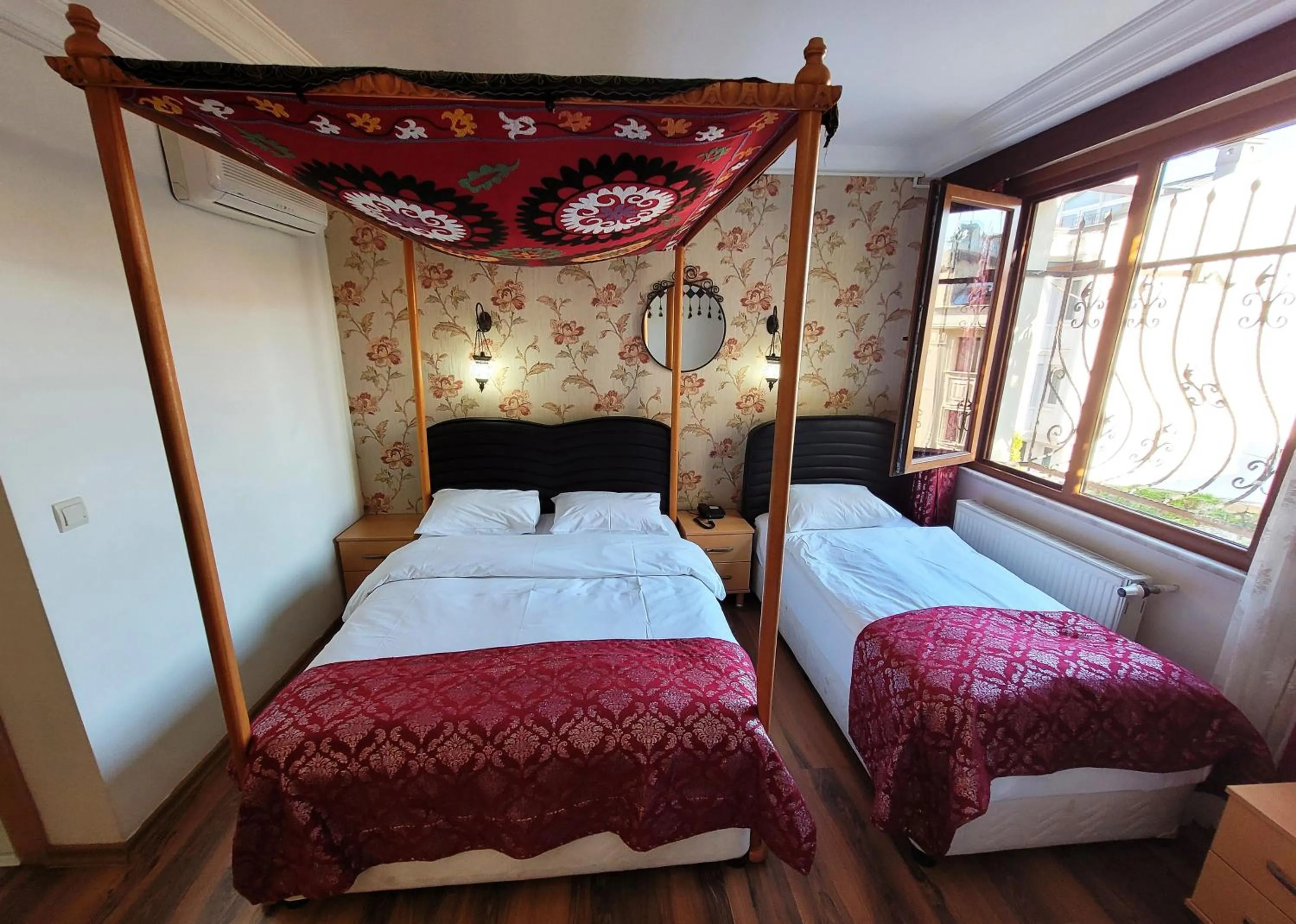 Bedroom, Bed in Marmara Guesthouse