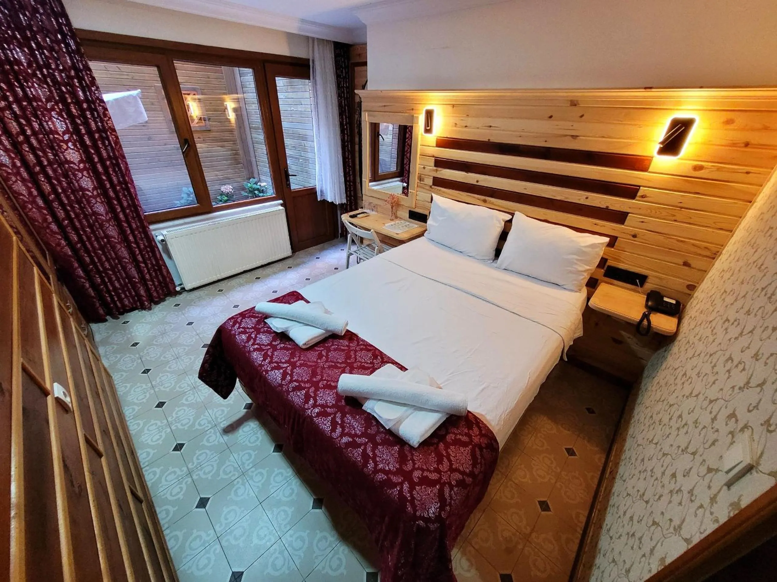 Bedroom, Bed in Marmara Guesthouse