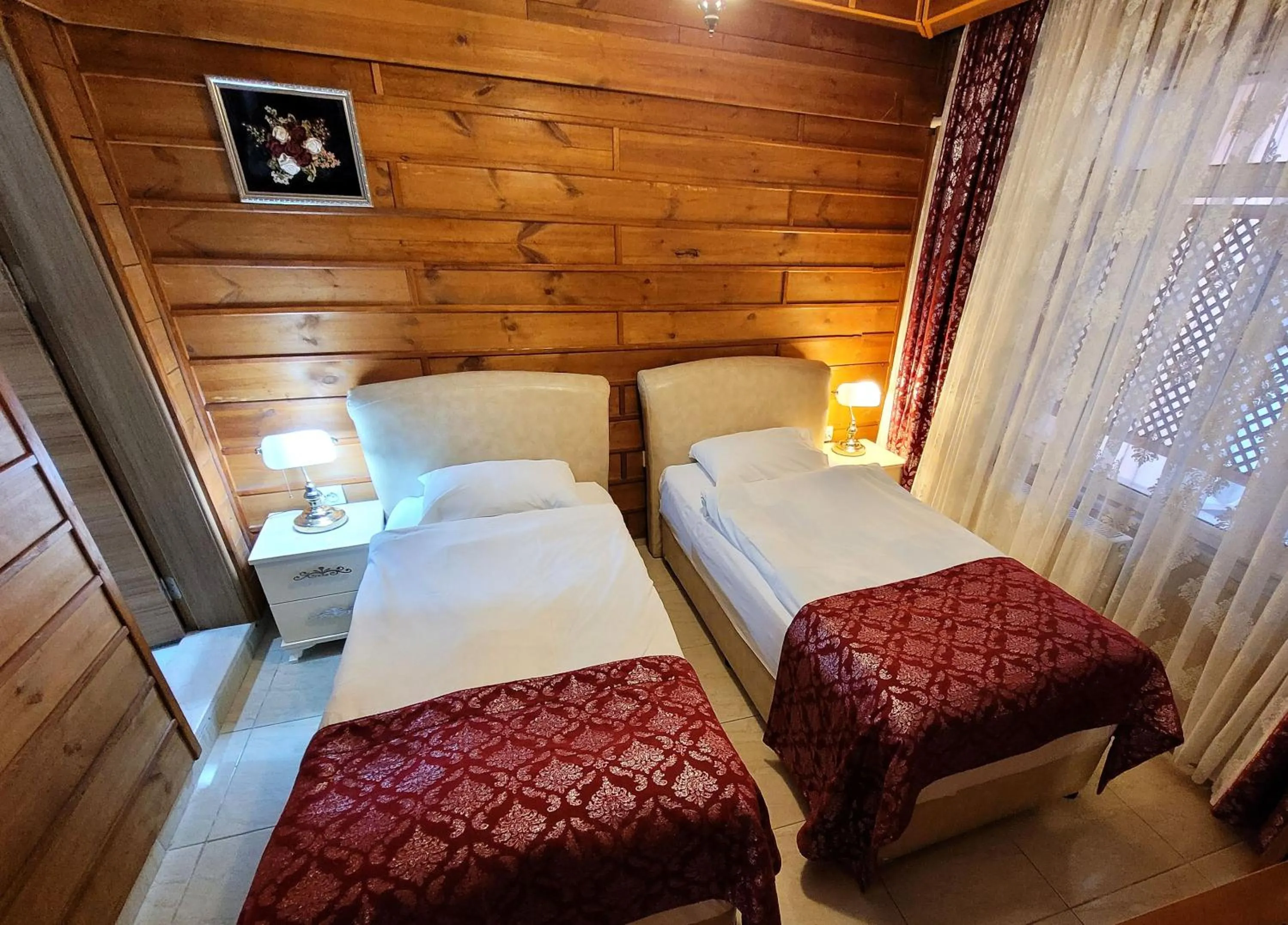 Bedroom, Bed in Marmara Guesthouse