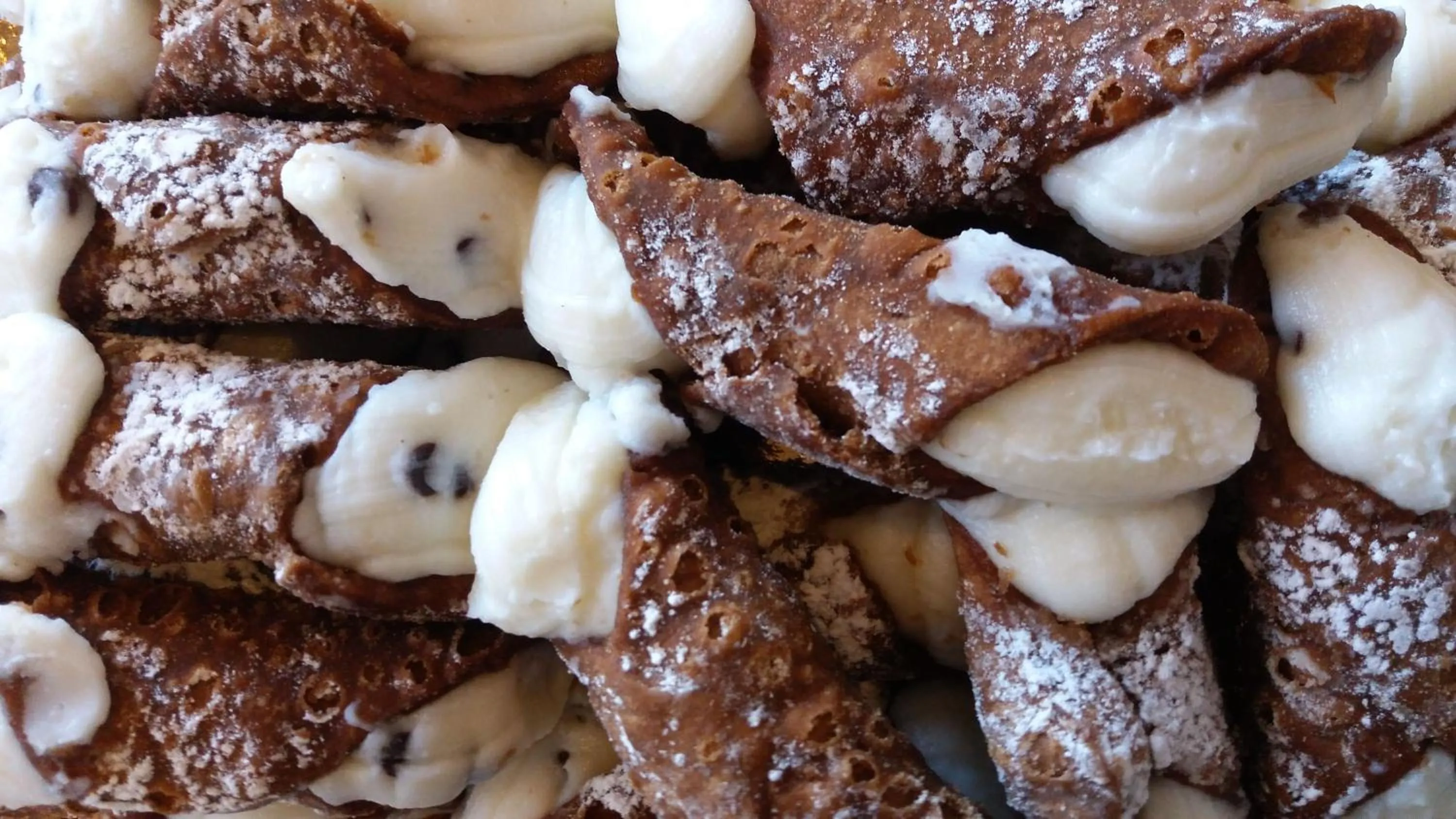 Food in Ad Hoc Rooms