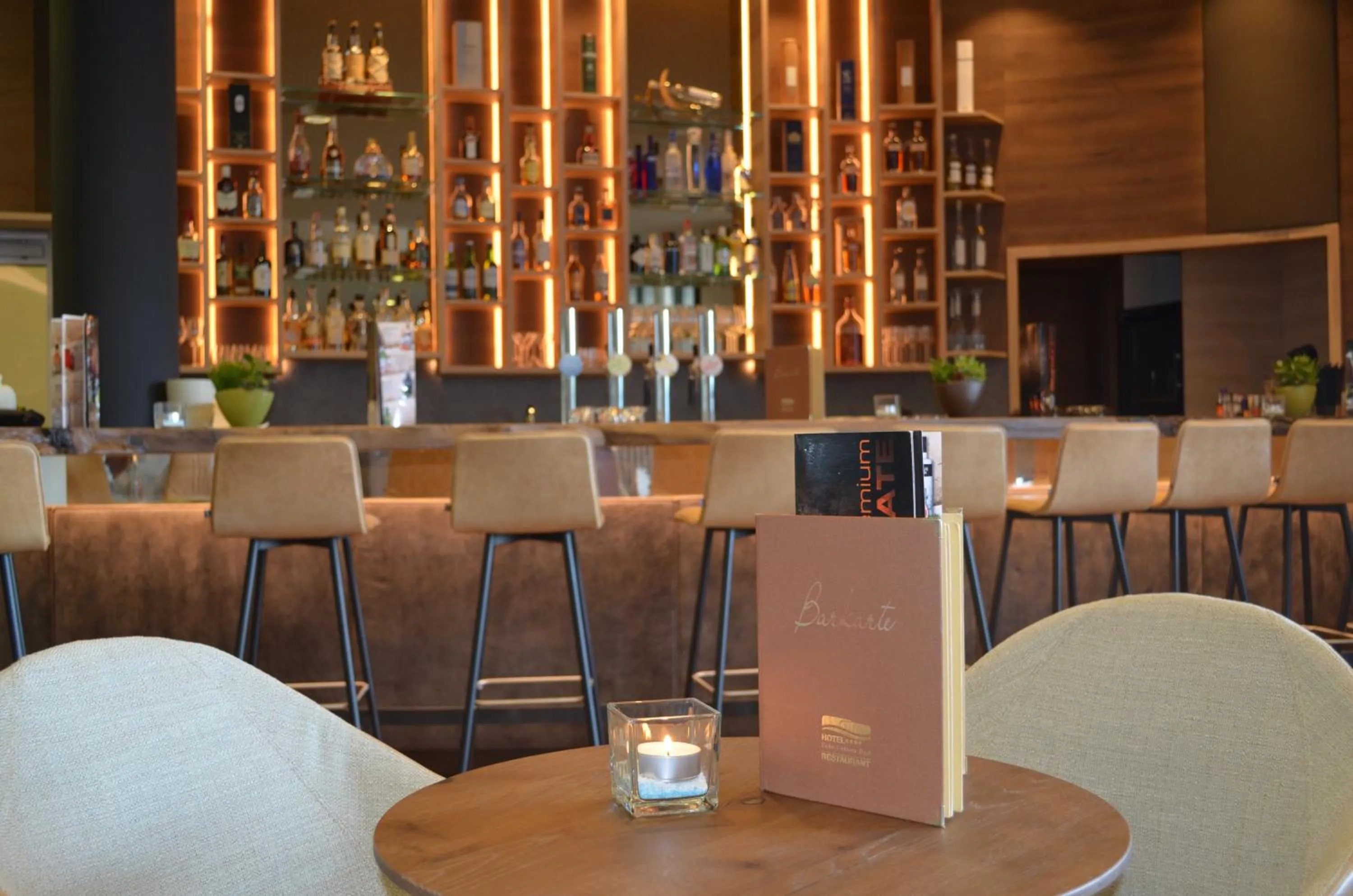 Lounge or bar in Hotel Sole Felsen Welt