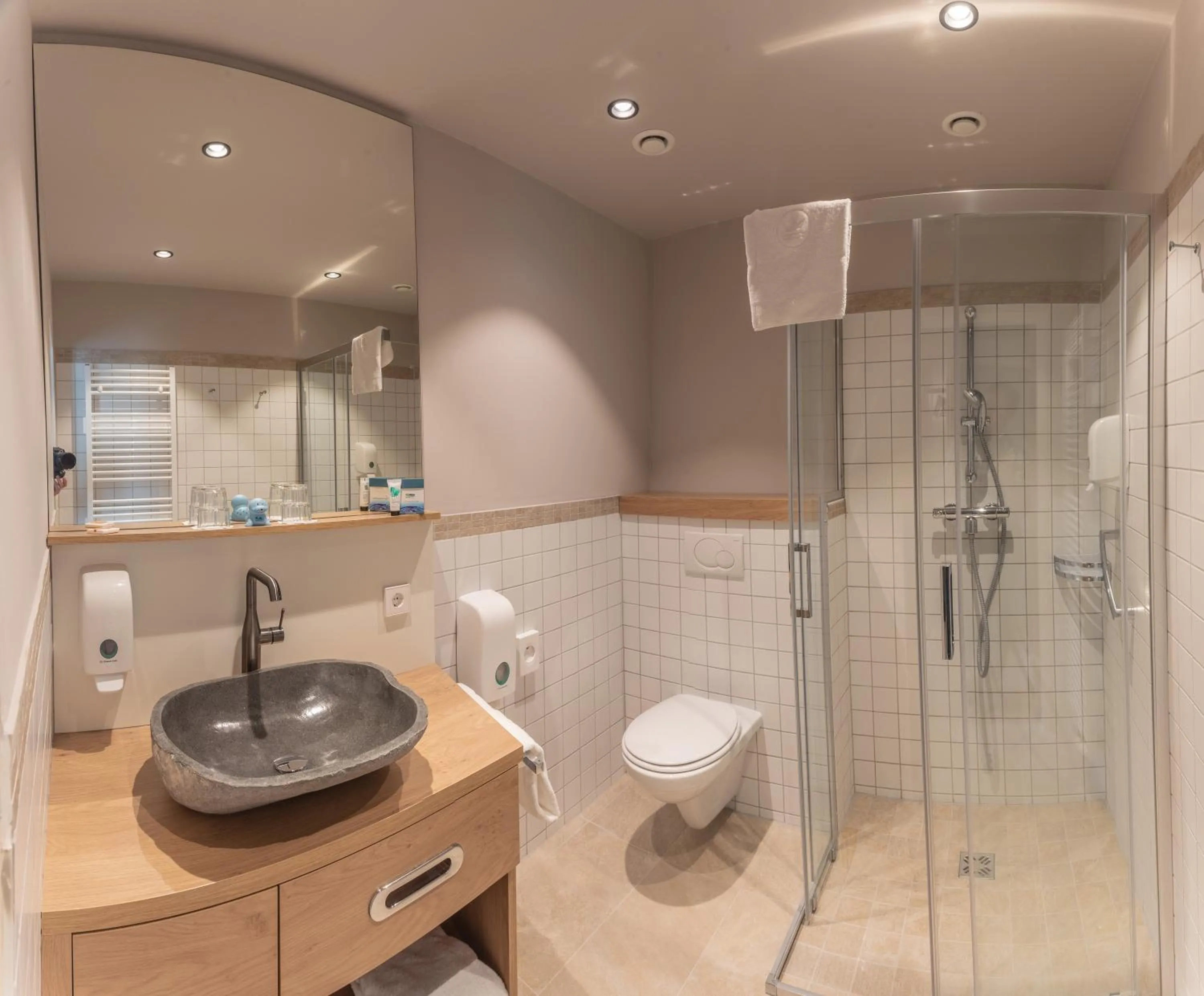 Bathroom in Hotel Sole Felsen Welt