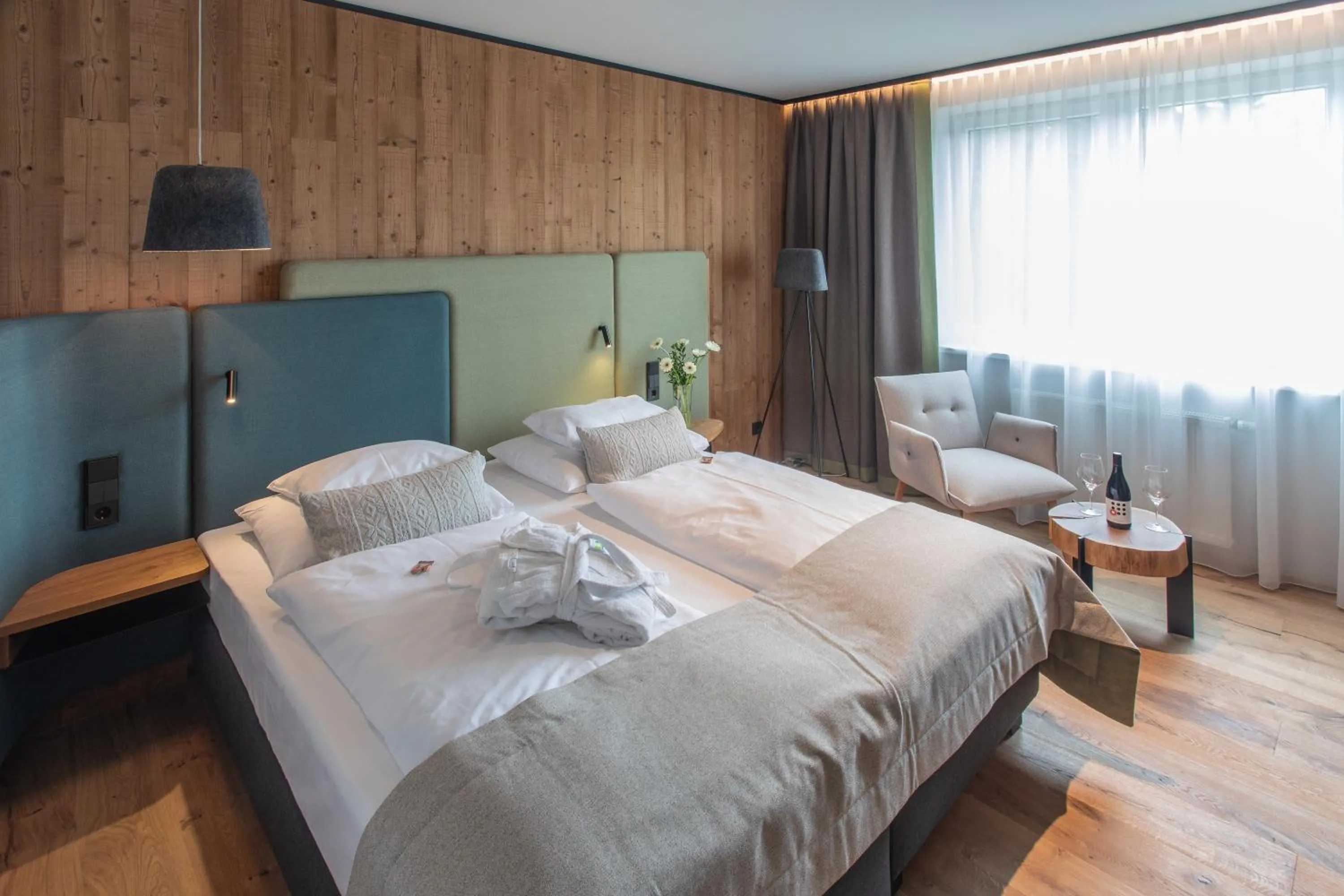 Photo of the whole room, Bed in Hotel Sole Felsen Welt
