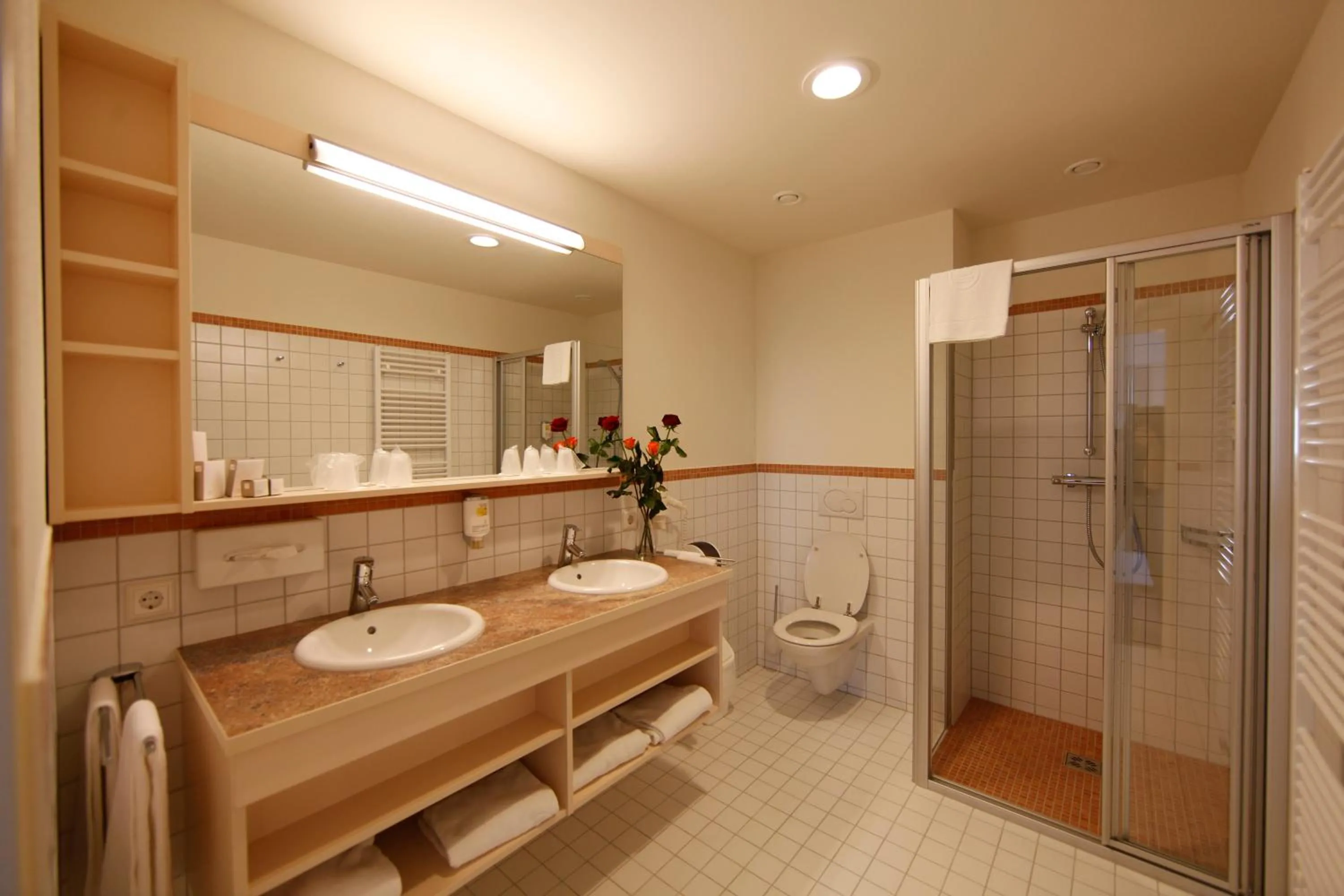 Bathroom in Hotel Sole Felsen Welt
