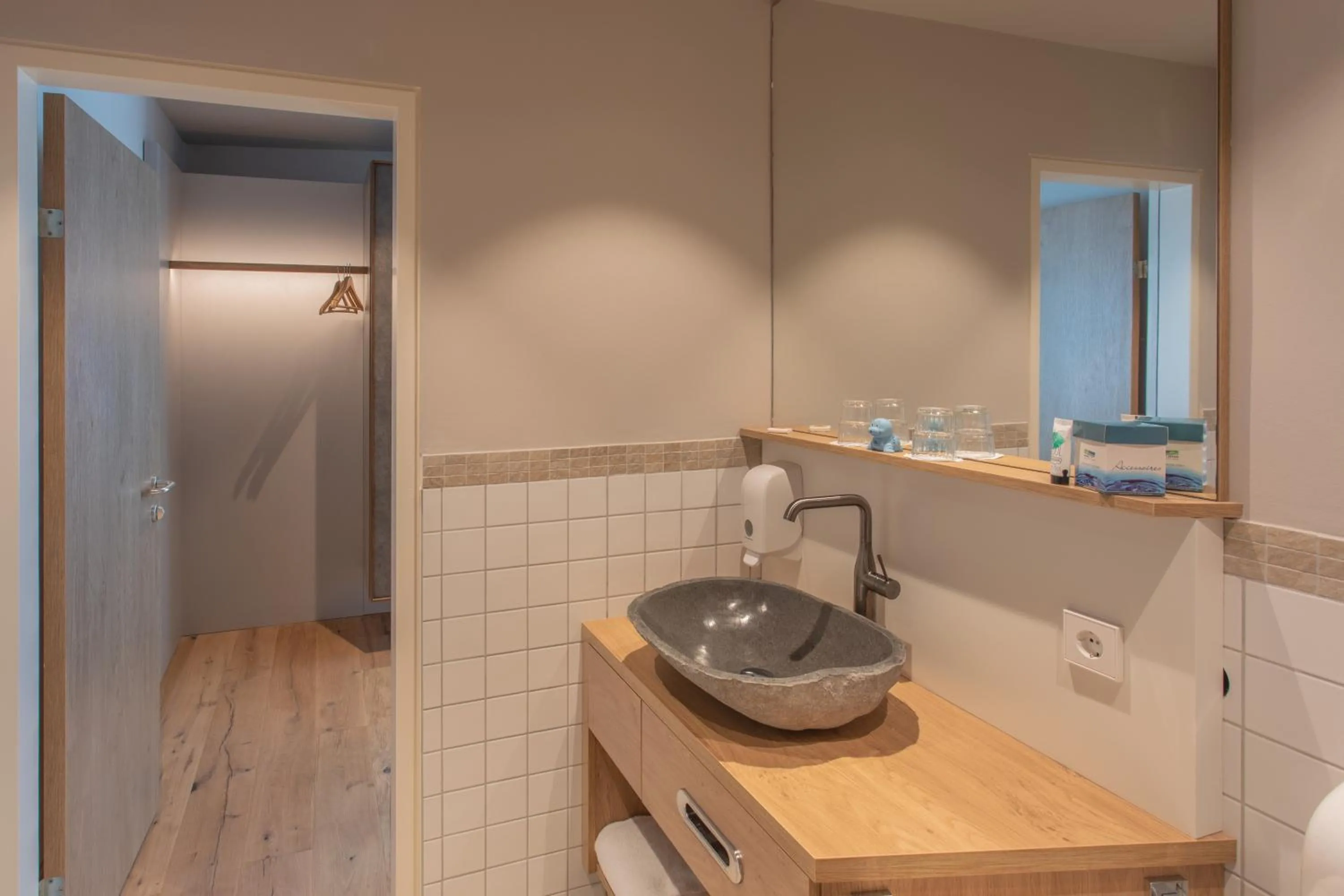 Bathroom in Hotel Sole Felsen Welt