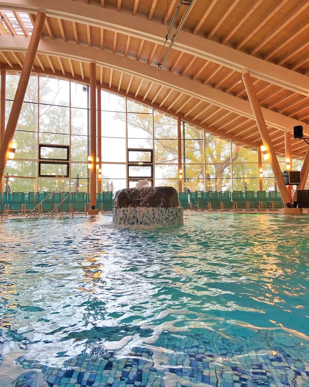 Swimming pool in Hotel Sole Felsen Welt
