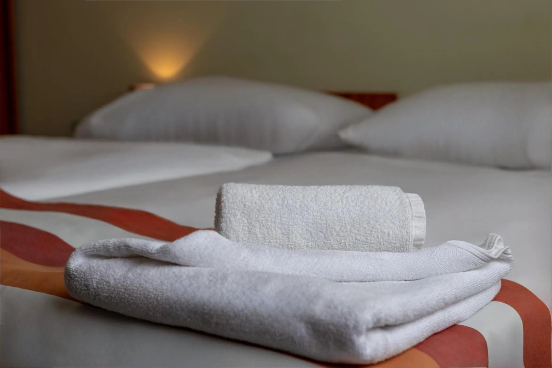 Bed in Fordan Hotel Pécs