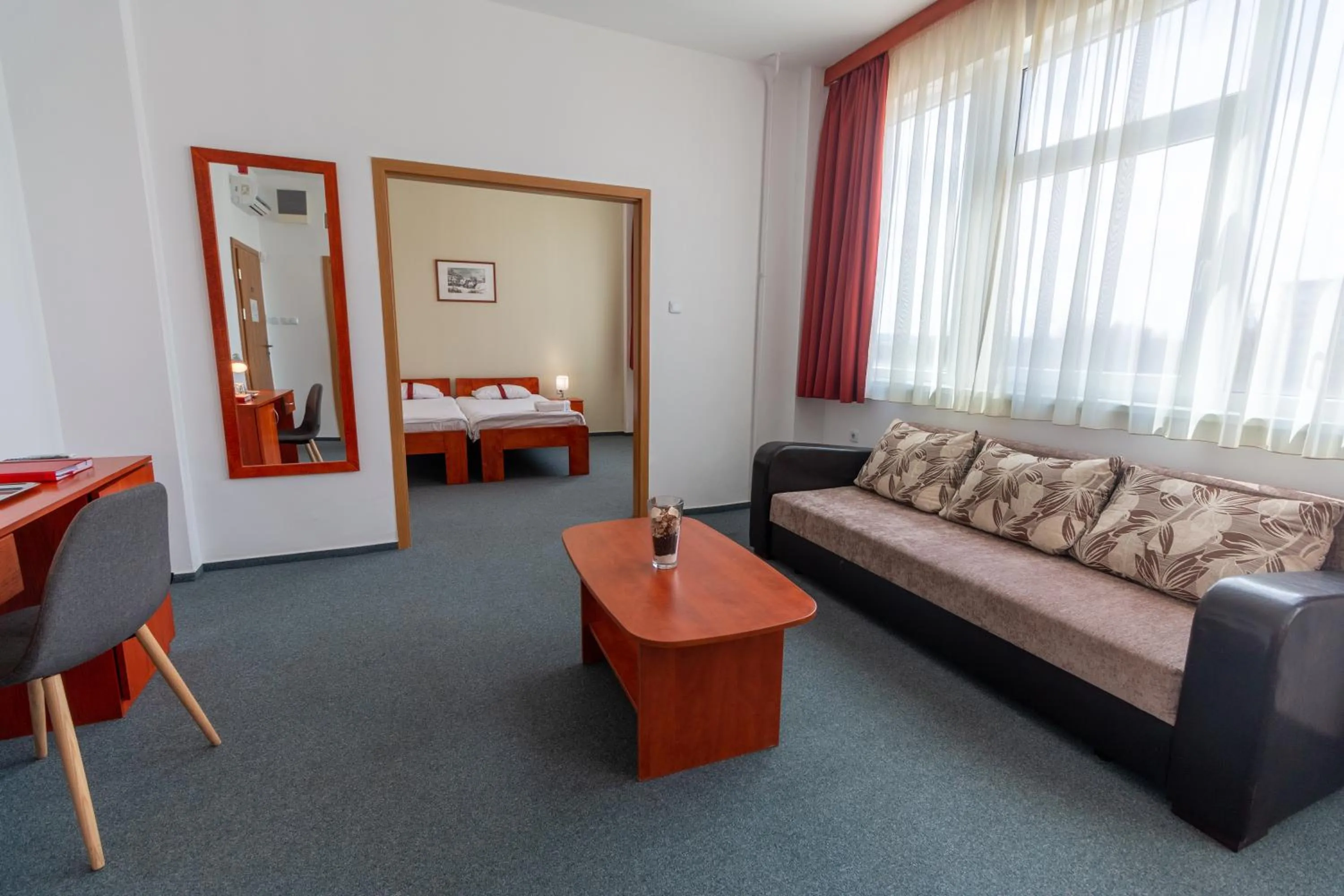 Photo of the whole room in Fordan Hotel Pécs