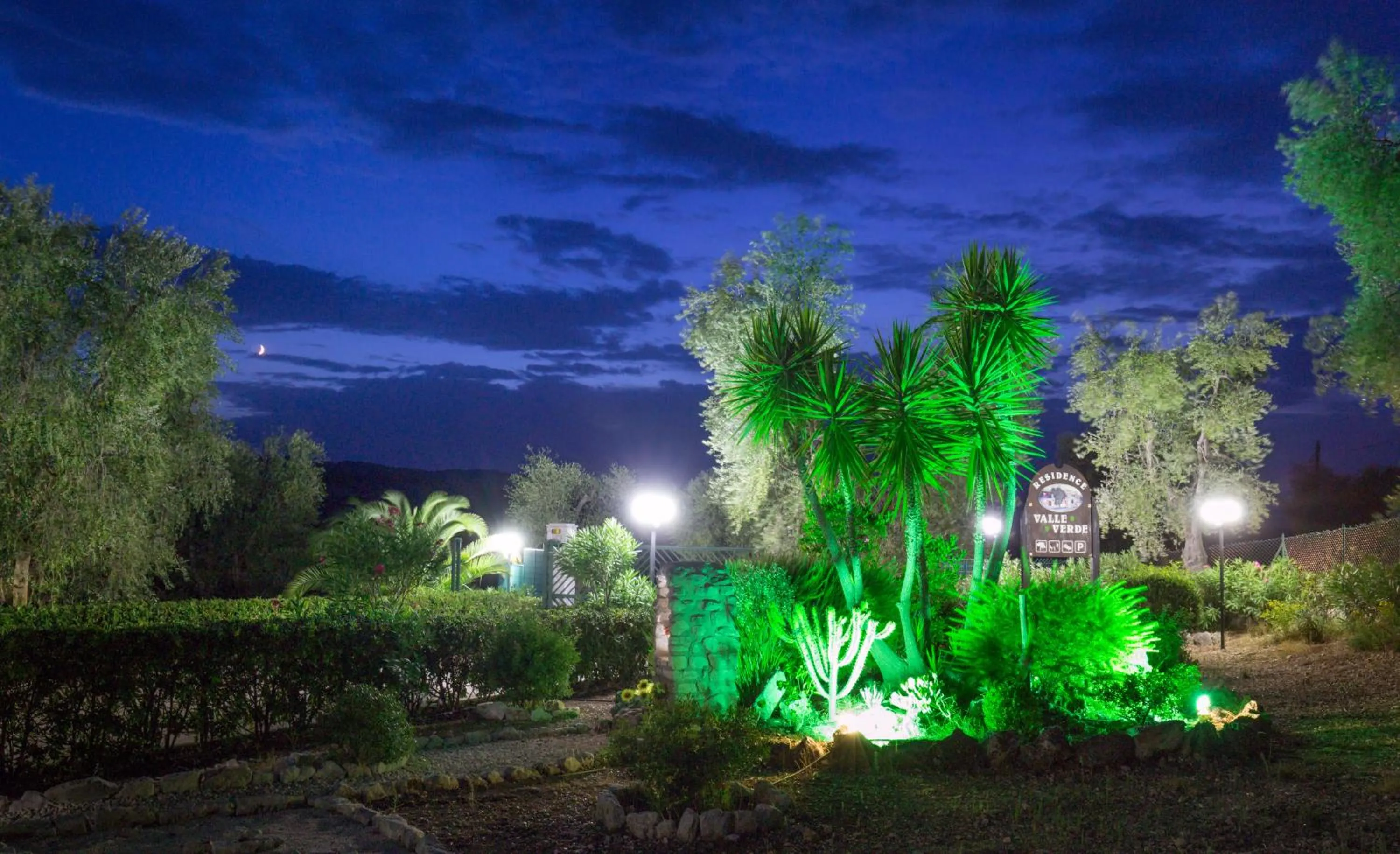 Night in Residence Valleverde