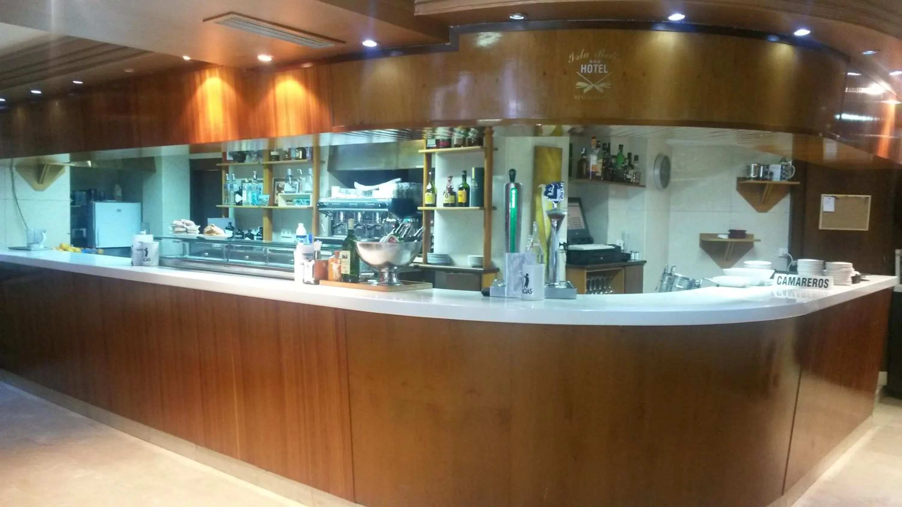Lounge or bar in Hotel Isla Bella & Spa