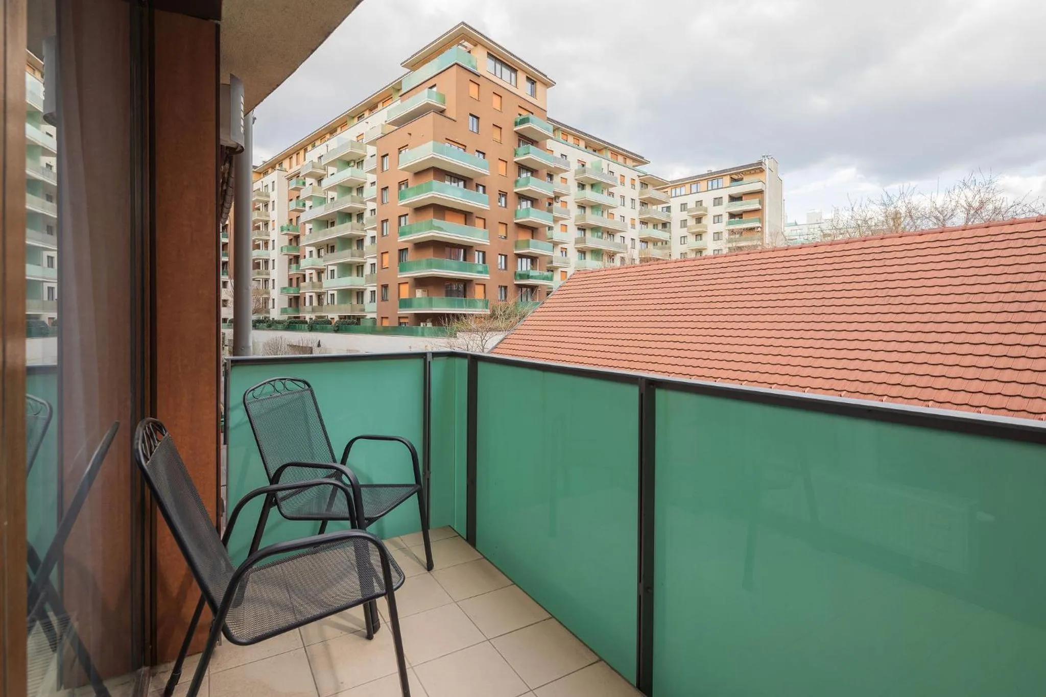 Balcony/Terrace in Escala Hotel & Suites