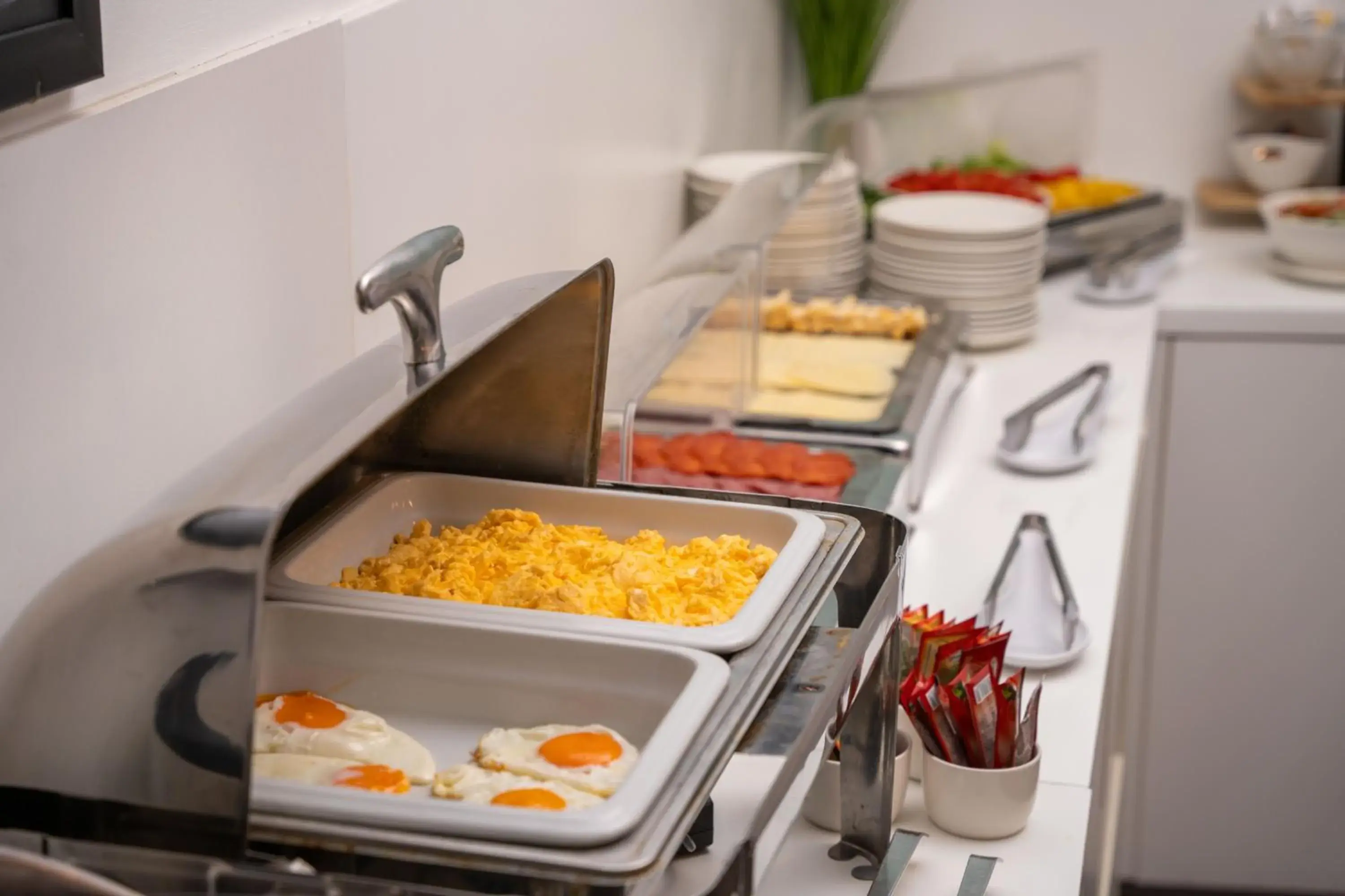 Breakfast in Escala Hotel & Suites Breakfast in Escala Hotel & Suites