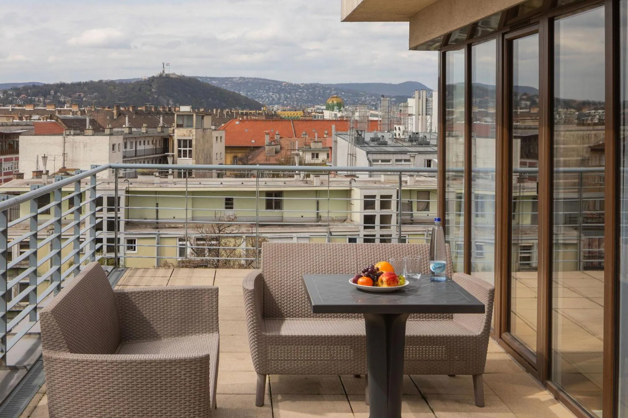 Balcony/Terrace in Escala Hotel & Suites