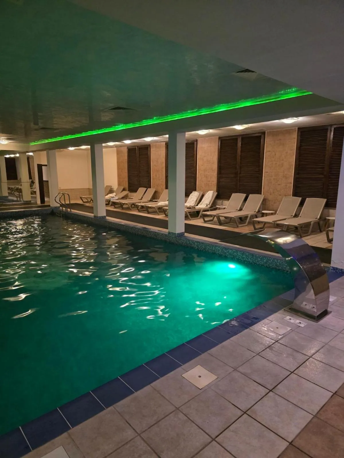 Swimming pool in Paradiso Verde (Green Life)