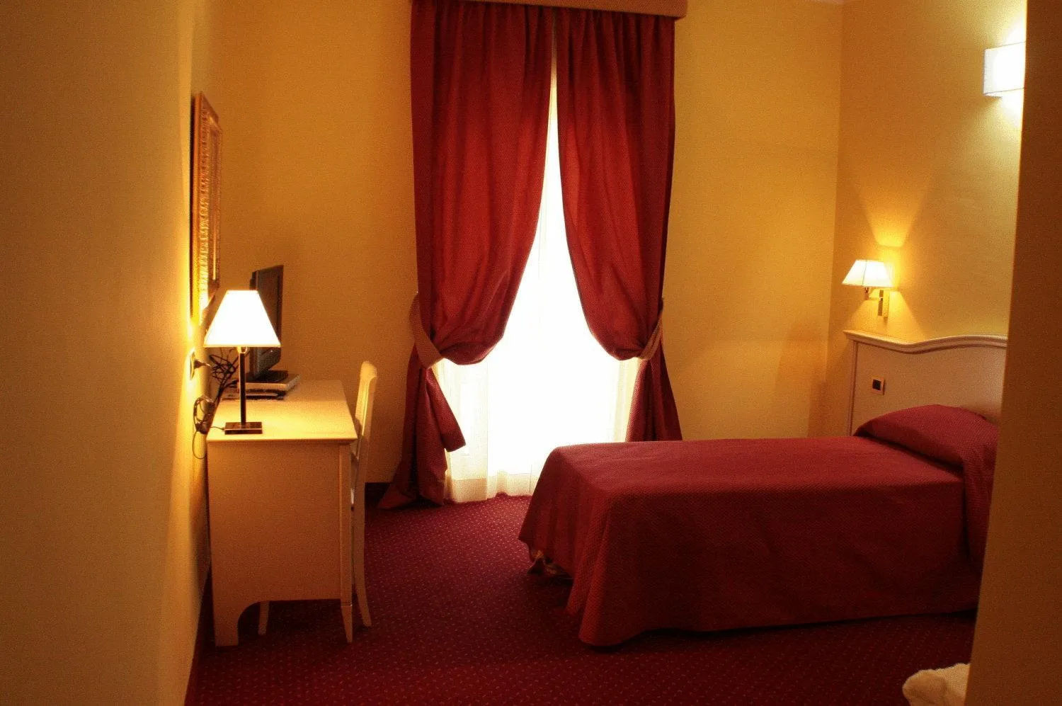 Bedroom, Bed in Hotel Il Duca Del Sannio