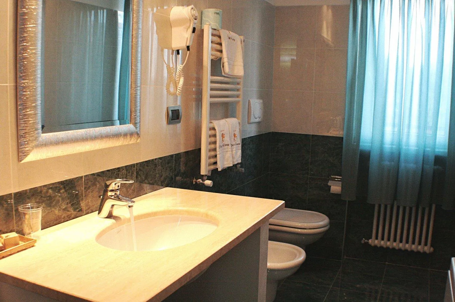 Bathroom in Hotel Il Duca Del Sannio